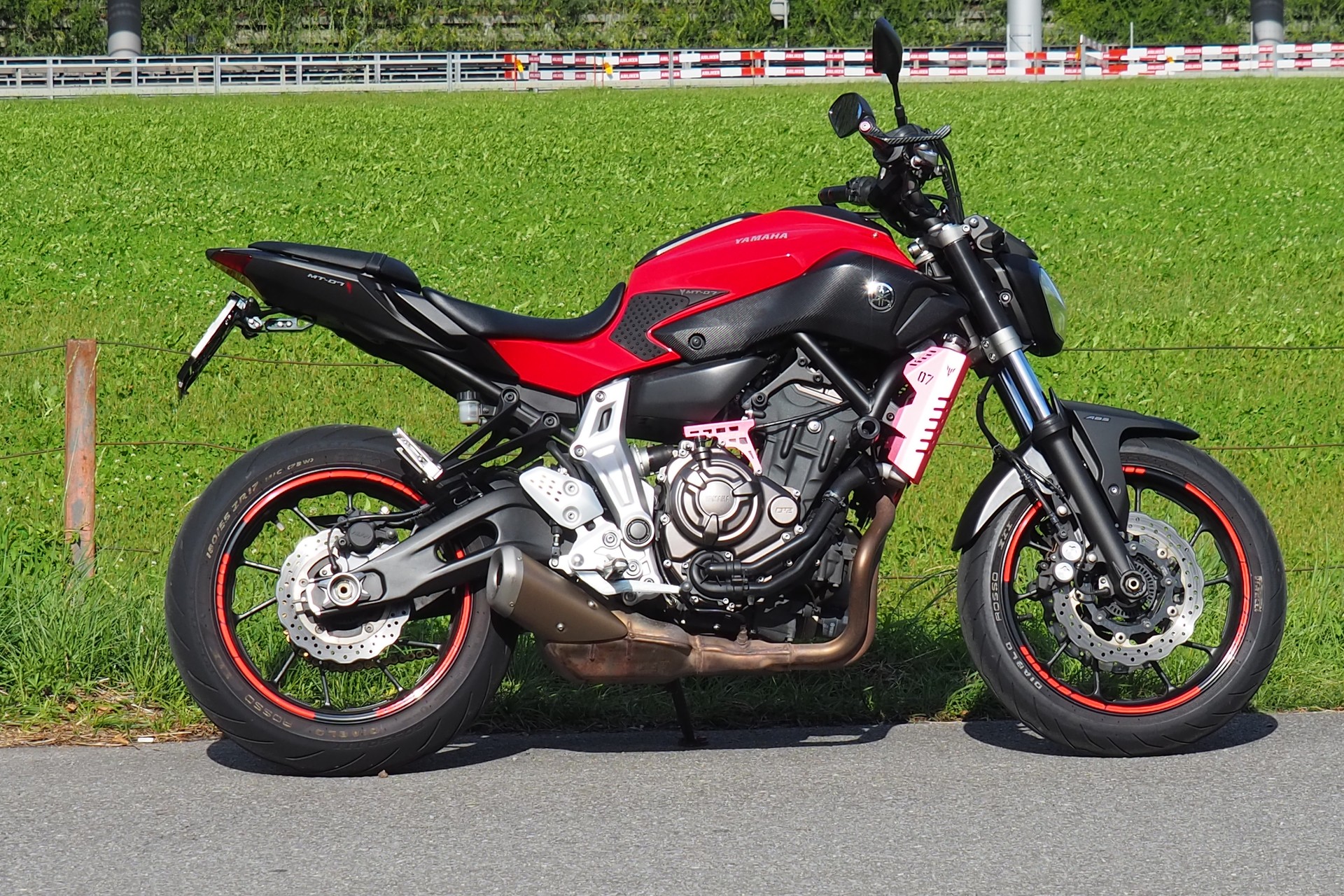 YAMAHA MT-07 (35KW)-image-0