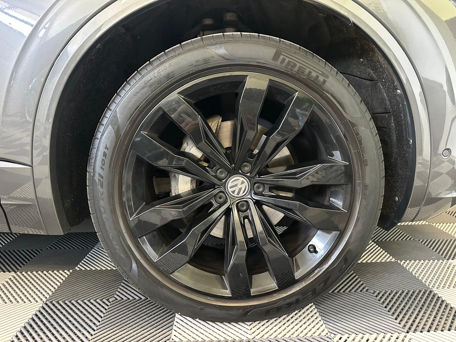 VW Touareg 3.0 TDI R Line Tiptronic *Attelage électrique *Carplay *2 jeux de roues-image-29