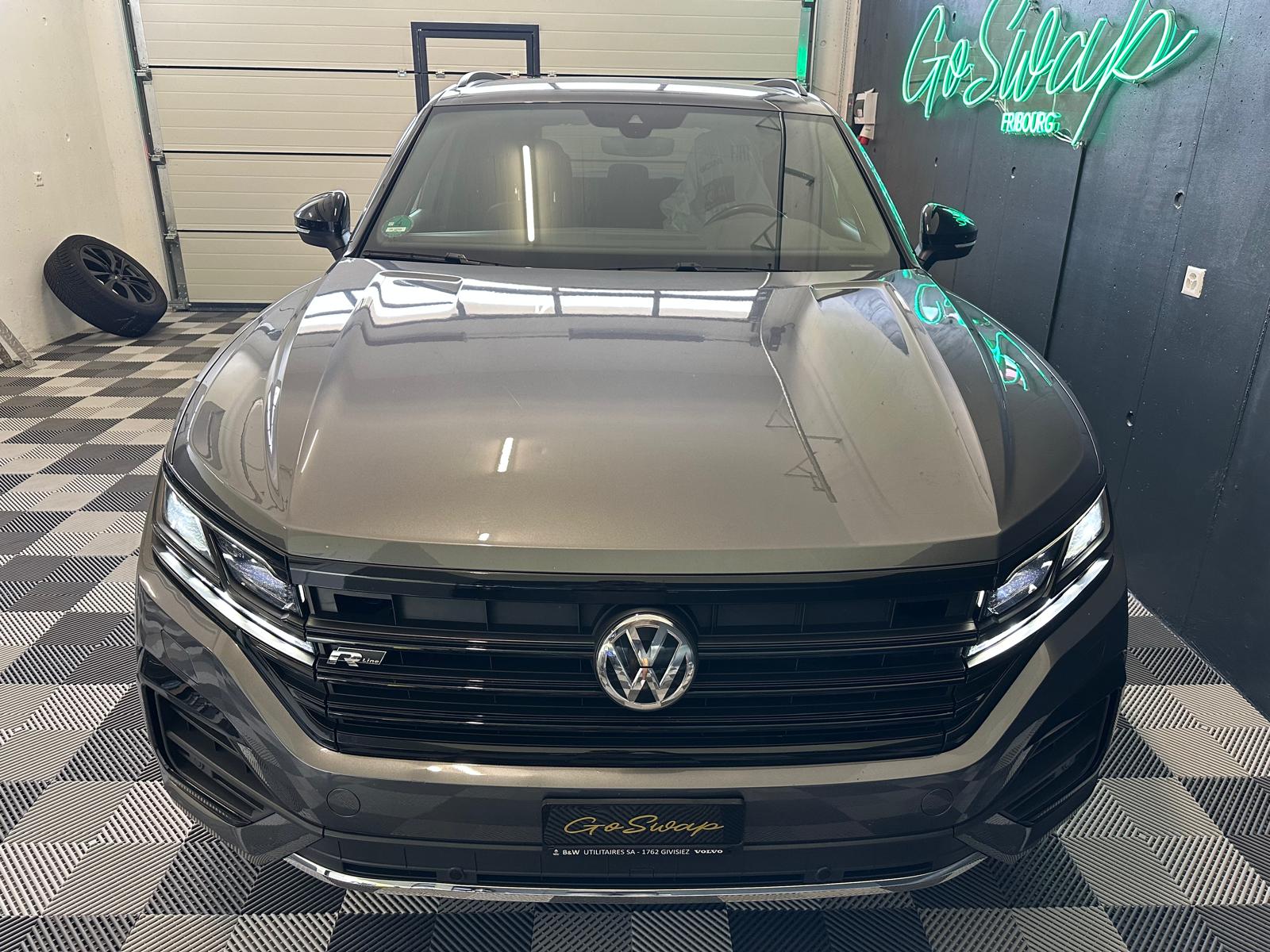 VW Touareg 3.0 TDI R Line Tiptronic *Attelage électrique *Carplay *2 jeux de roues-image-8