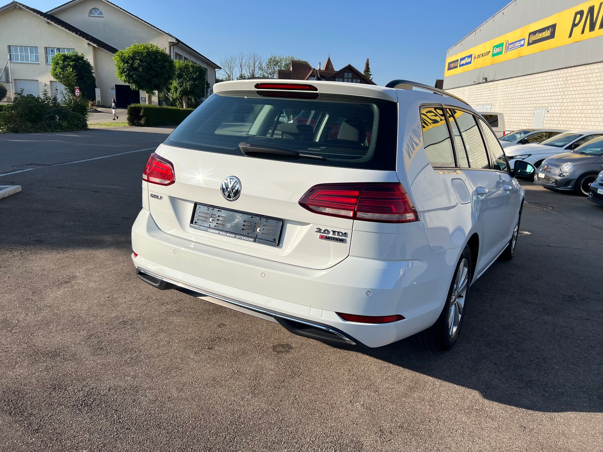 VW Golf Variant 2.0 TDI Comfortline 4Motion DSG-image-10