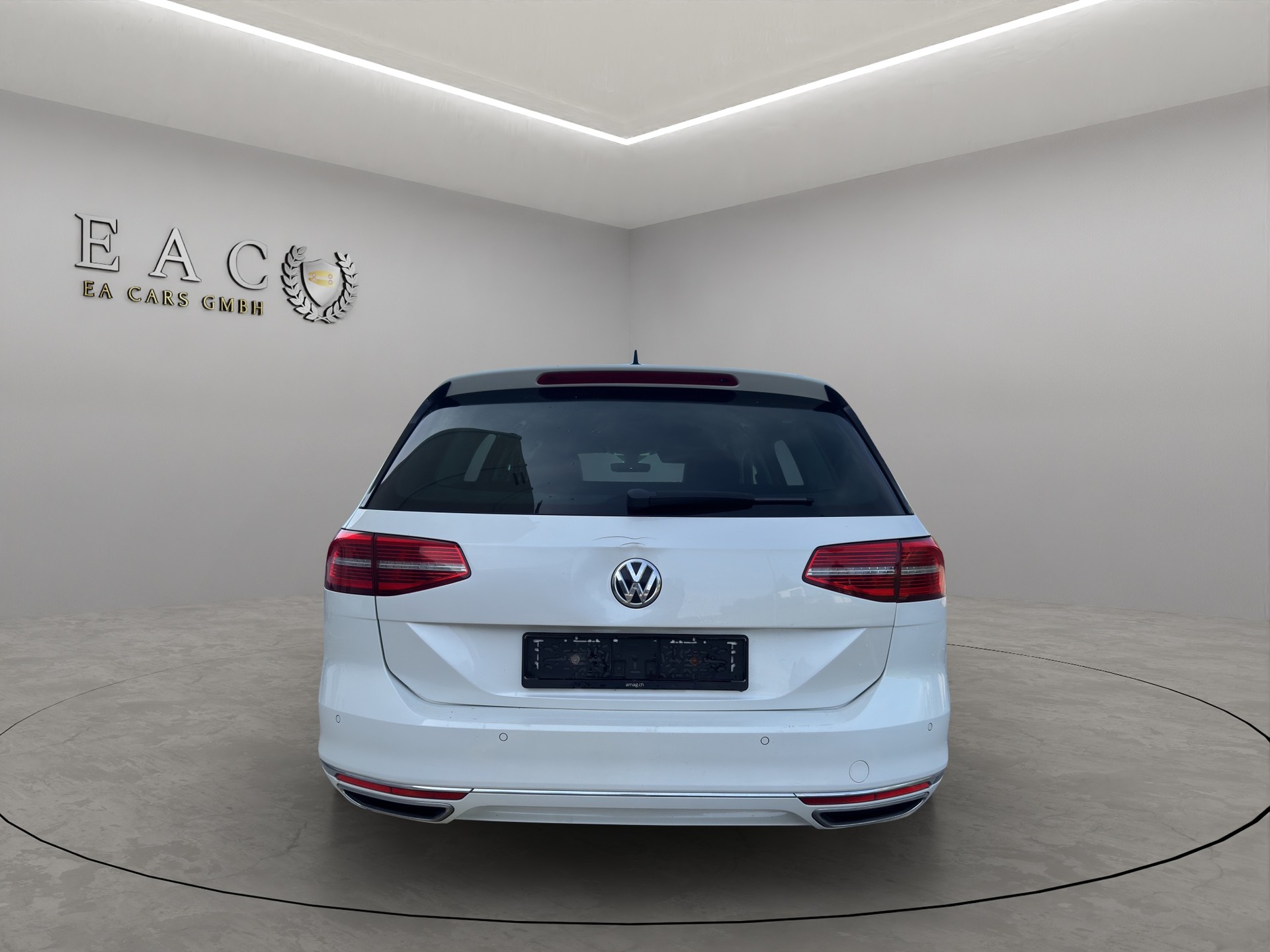 VW Passat Variant 2.0 TDI BMT Highline DSG 4Motion-showroom-element-3