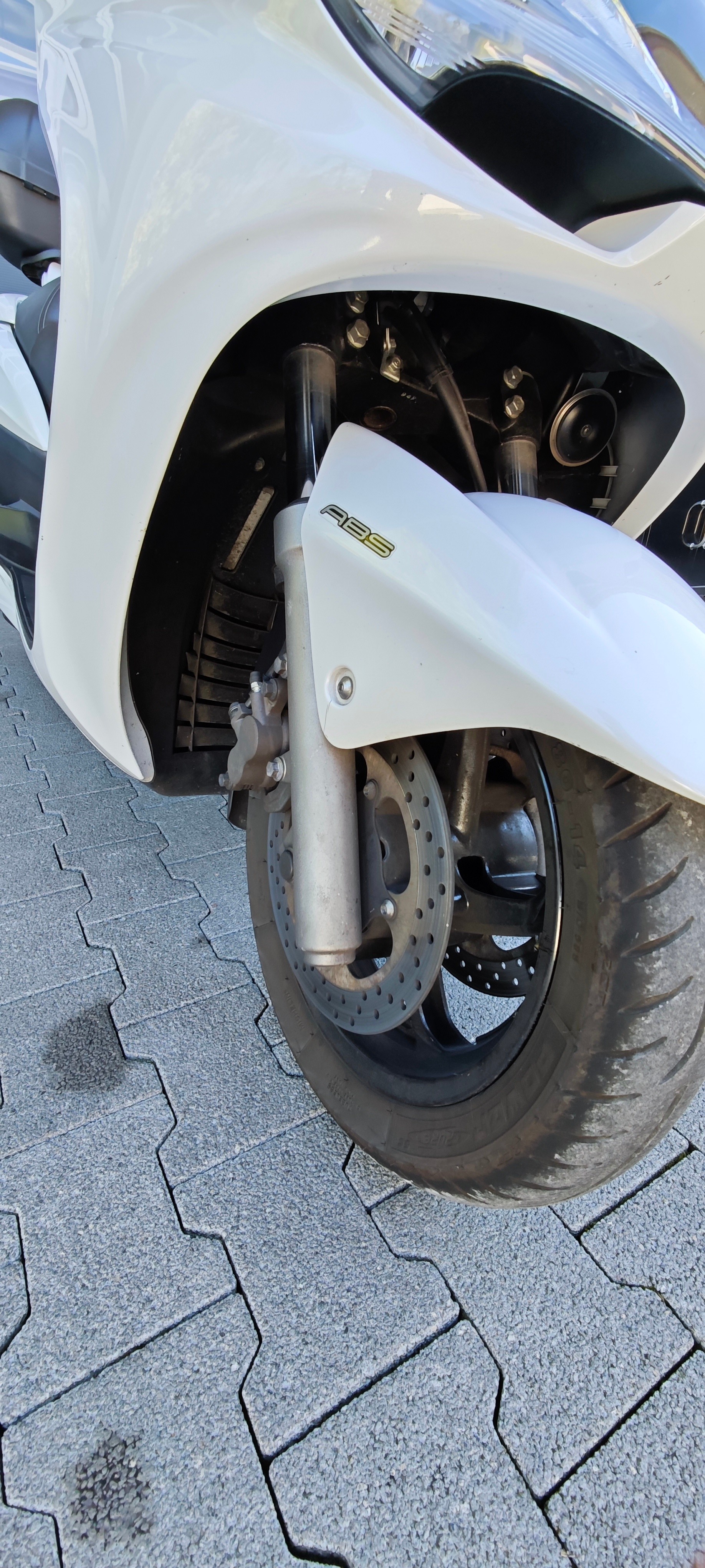 YAMAHA MajestyYP 400 ABS-image-3