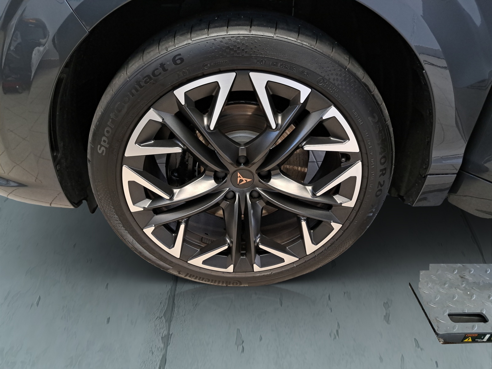 CUPRA Terramar 2.0 TSI VZ 4Drive DSG-image-8