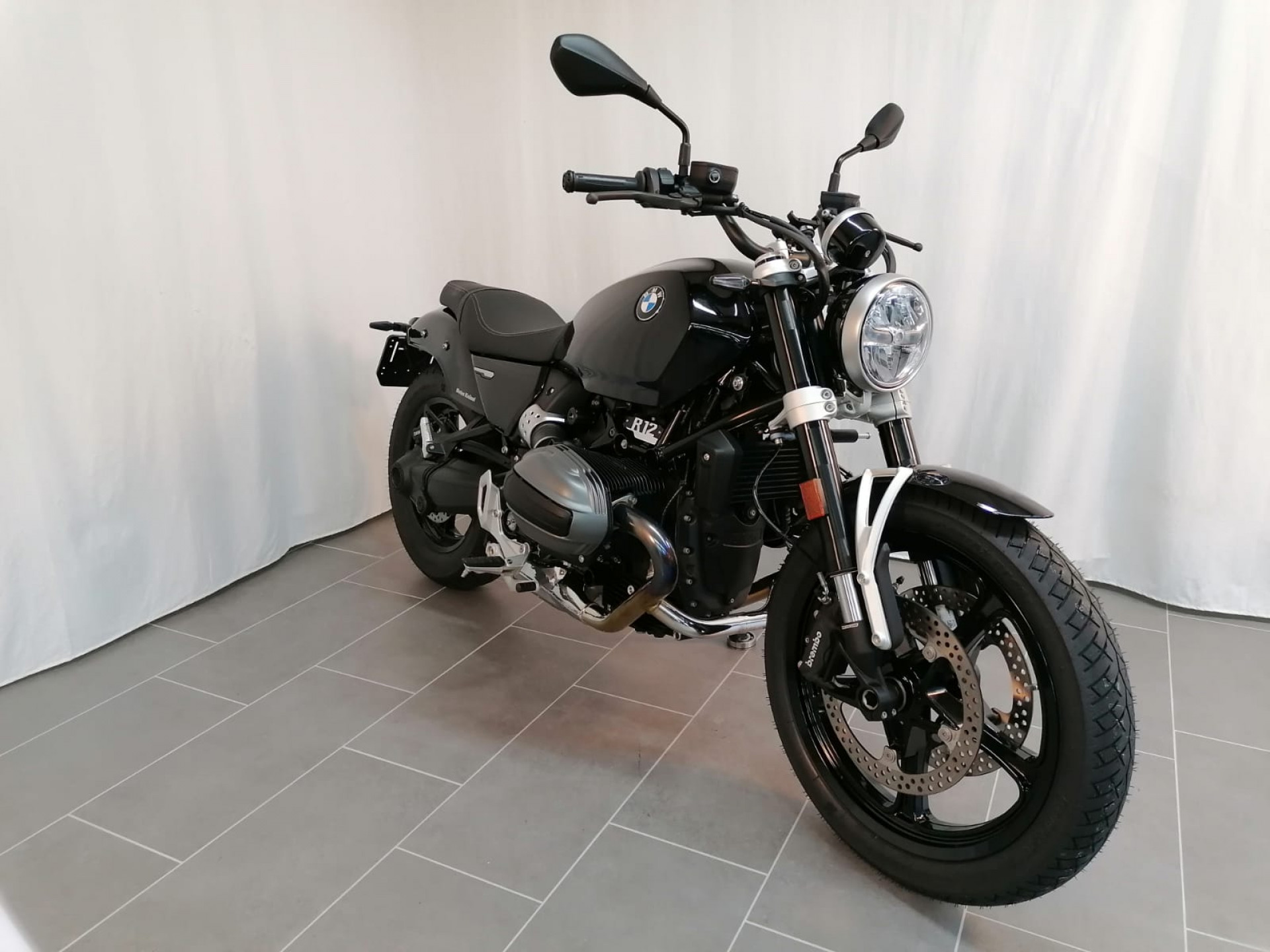BMW R 12-image-1