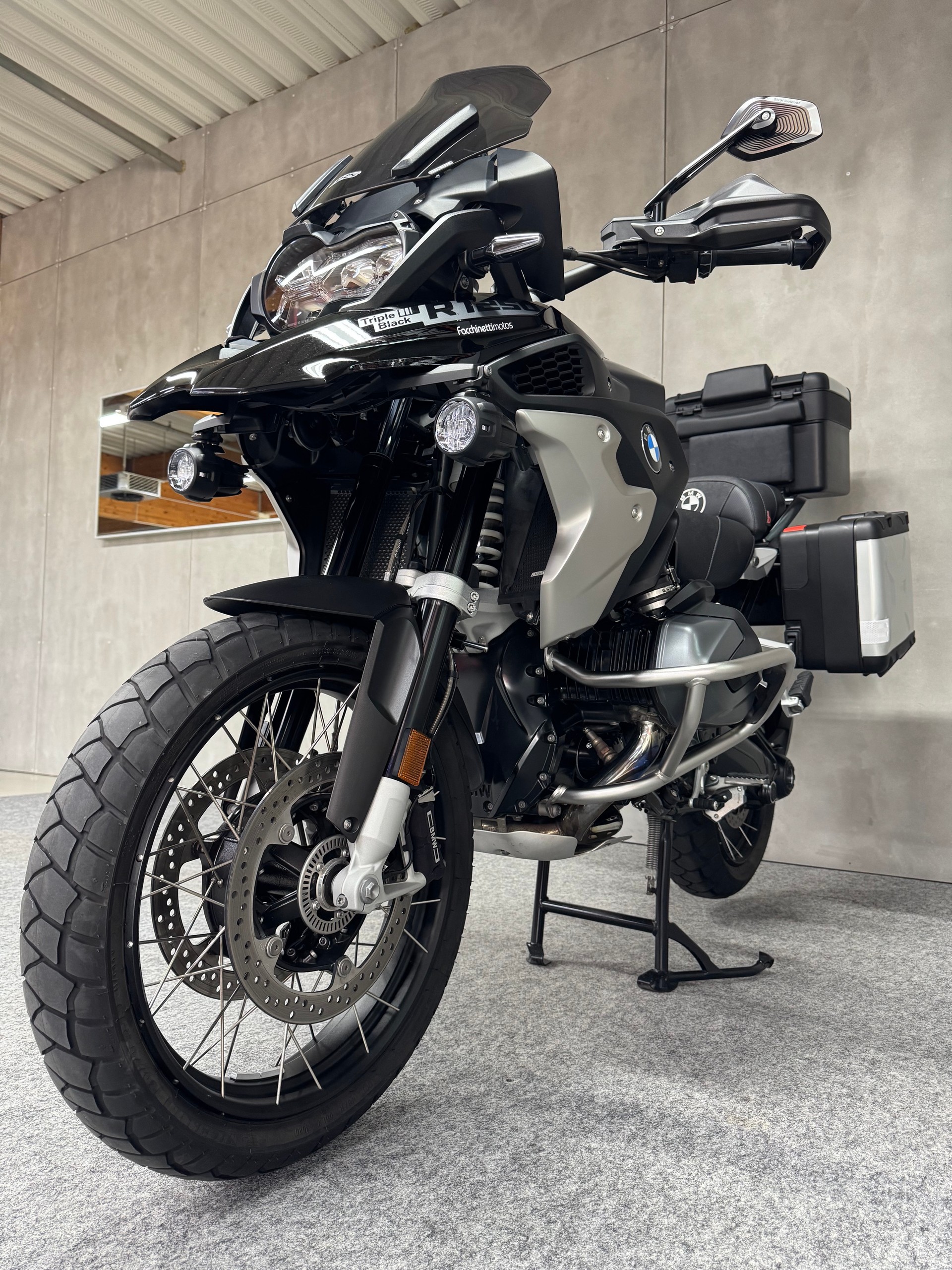 BMW R 1250 GS-image-3