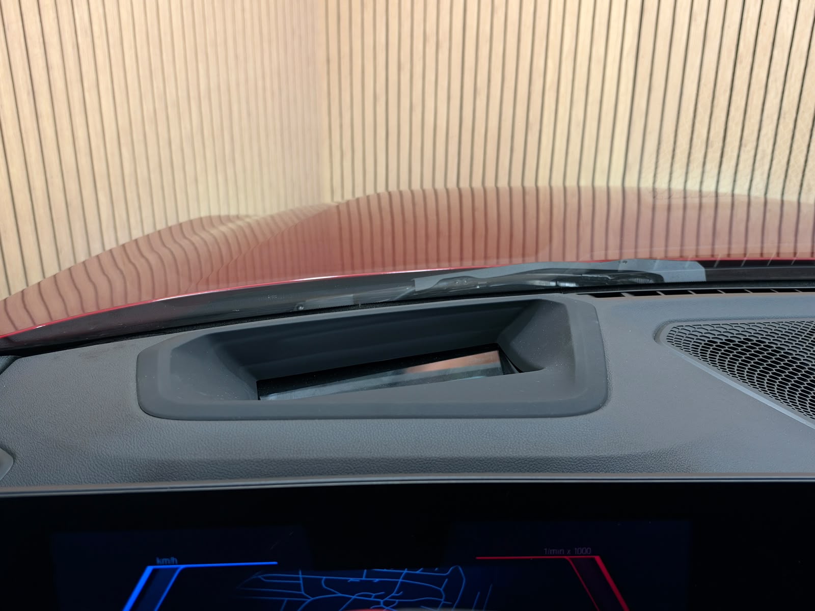 BMW M2 Steptronic *Fire Red Metallic*-image-25