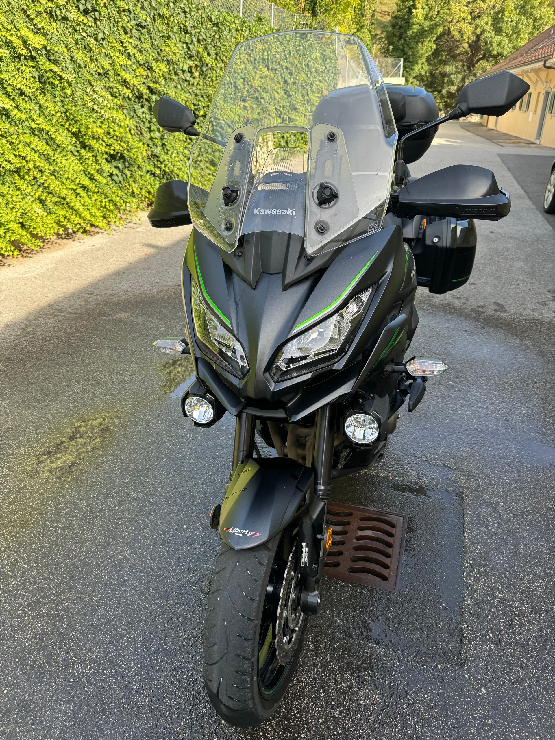 KAWASAKI Versys 1000 Spezial Edition-image-1