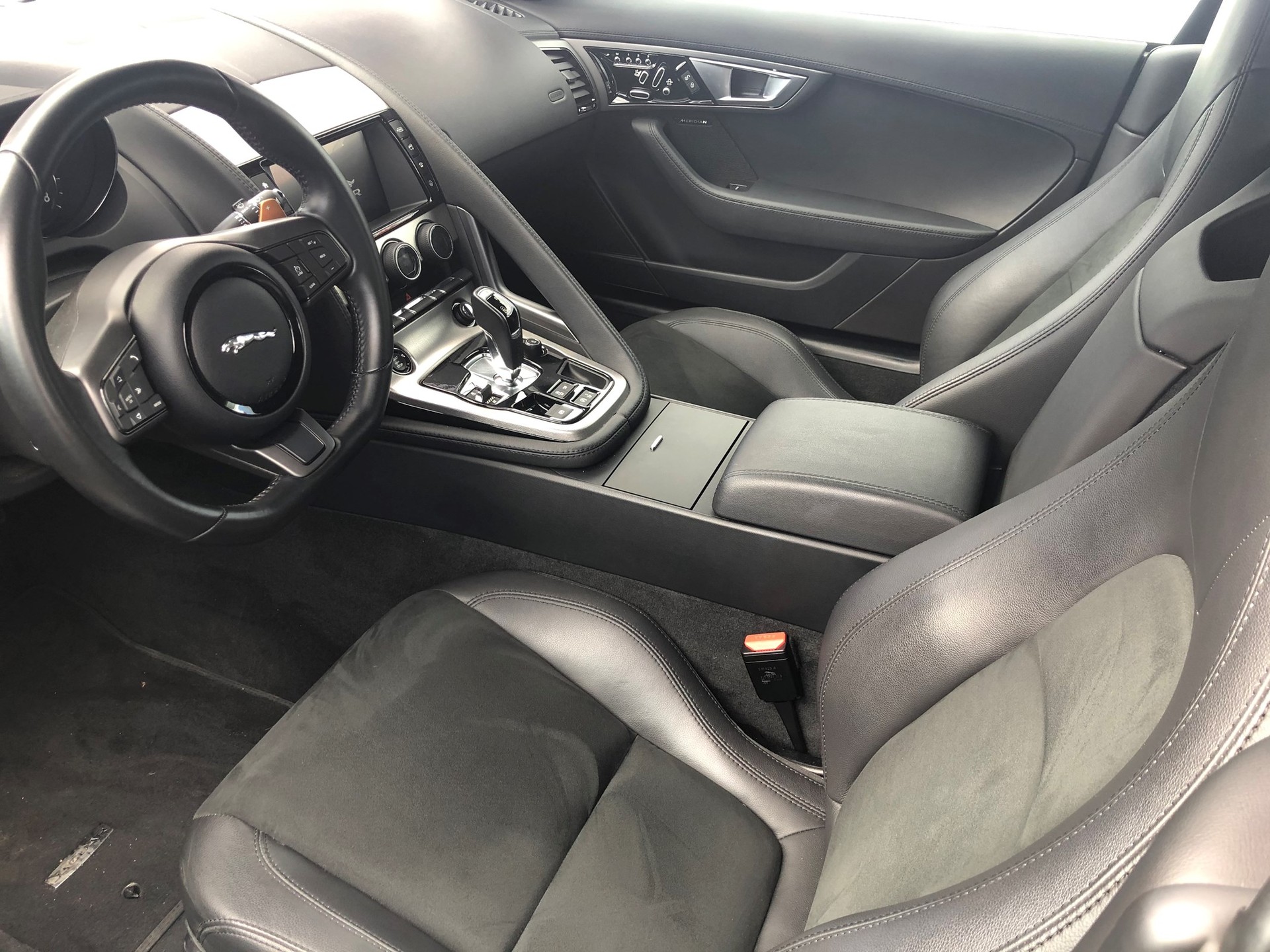 JAGUAR F-Type Coupé 3.0 V6 S/C Automatik-image-6