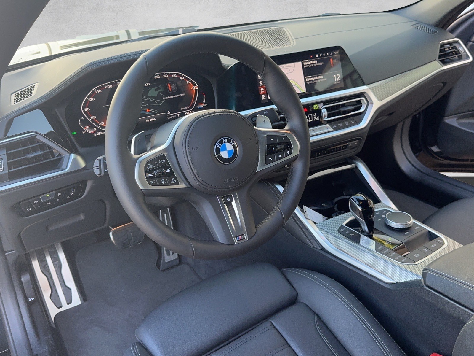 BMW M440i xDrive 48V Cabriolet Steptronic-showroom-element-3