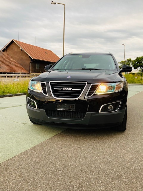 SAAB Rarität: SUV 9-4x 2.8 Turbo