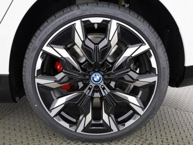 BMW i5 M60 xDrive-image-15