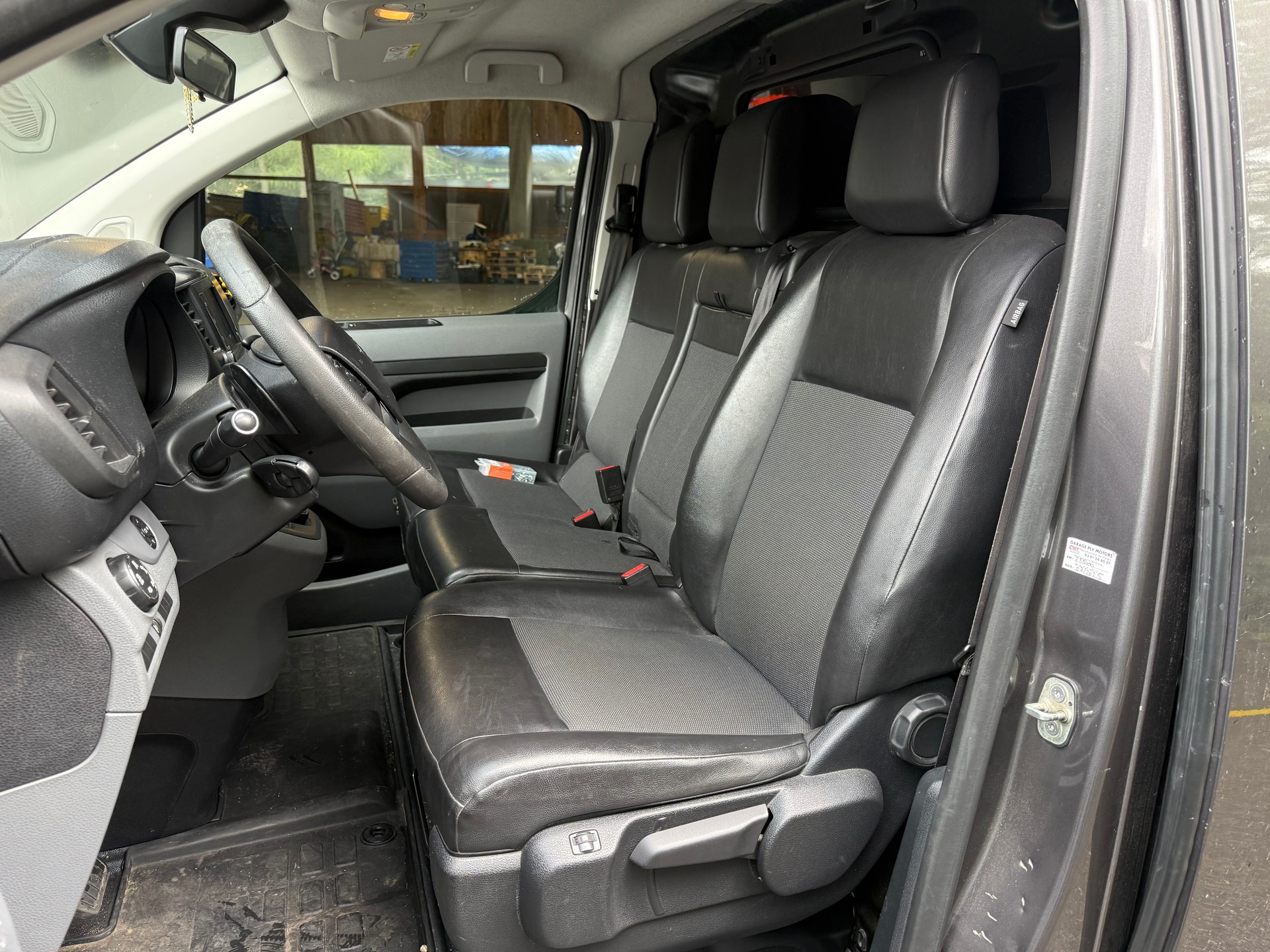 CITROEN Jumpy 2.0 BlueHDi 180 S&S XL Attraction EAT6-image-9
