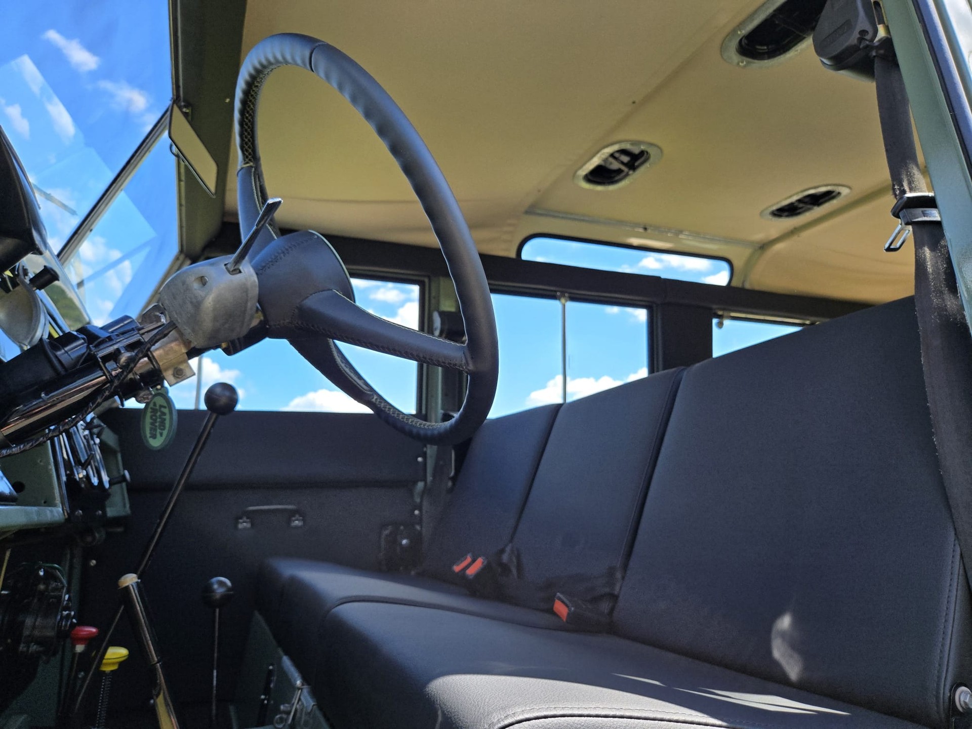 LAND ROVER IIA 109-image-7