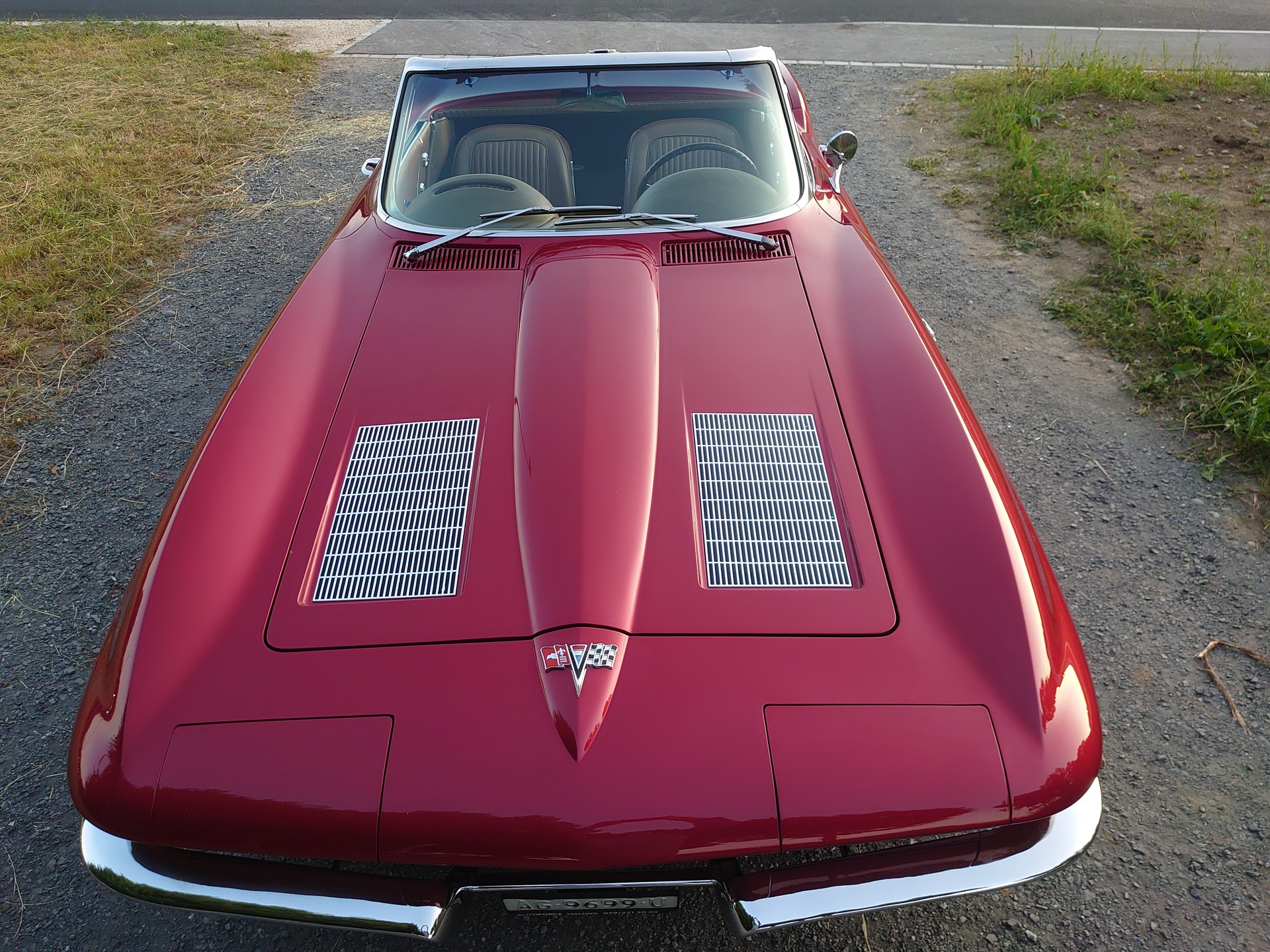 CHEVROLET Corvette Stingray-image-9