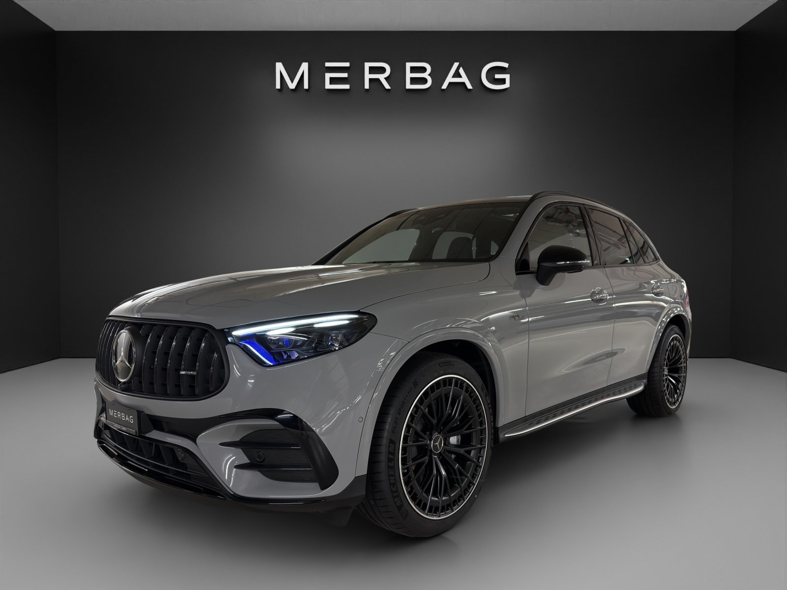 MERCEDES-BENZ GLC 43 AMG Executive Edition 4Matic 9G-Tronic-image-2