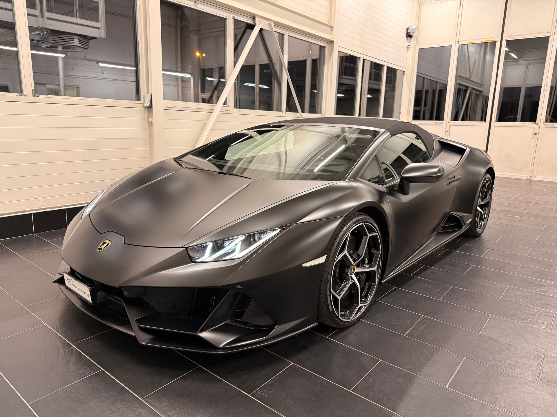 LAMBORGHINI Huracan EVO Spyder DCT-image-5