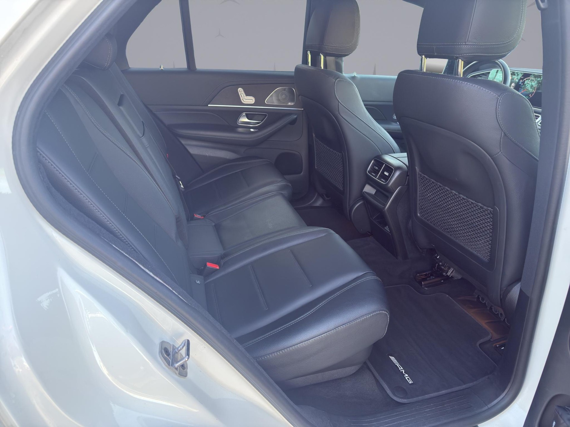 MERCEDES-BENZ GLE 450 AMG Line 4matic-image-18