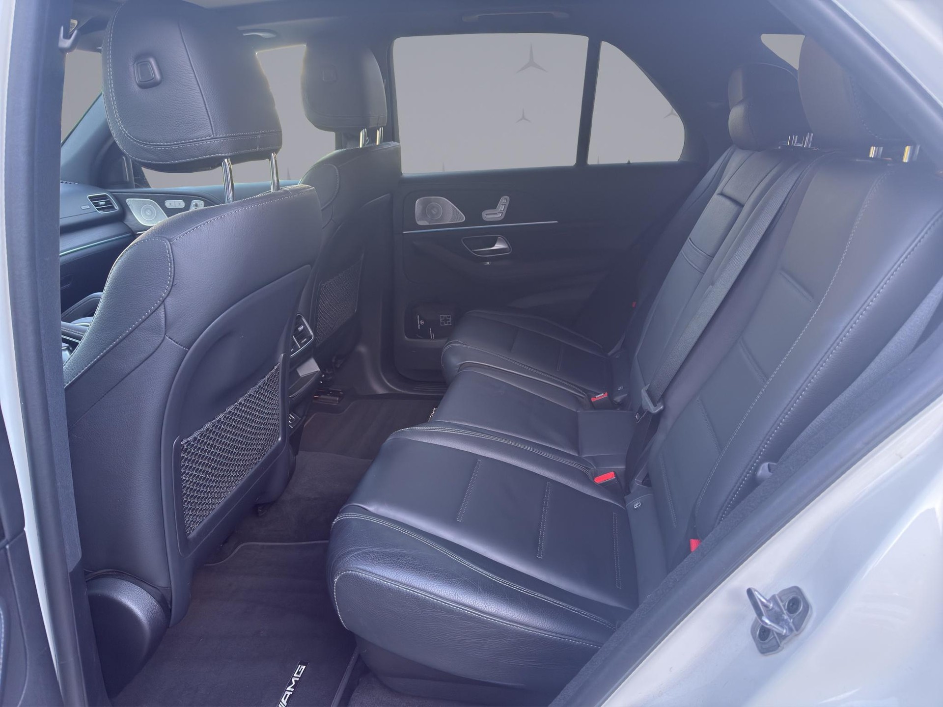 MERCEDES-BENZ GLE 450 AMG Line 4matic-image-11