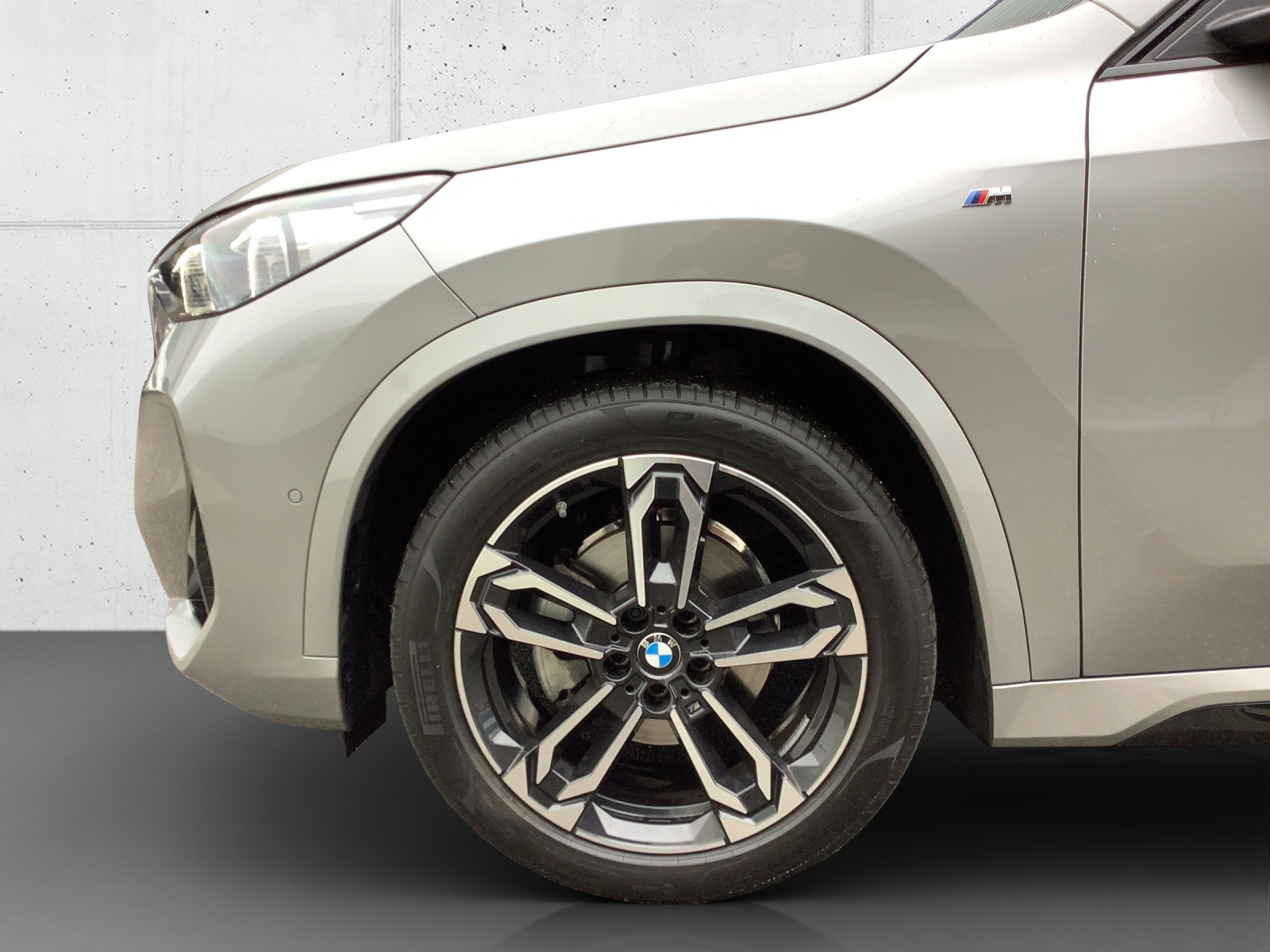 BMW X1 xDrive 20d 48V M Sport-image-10