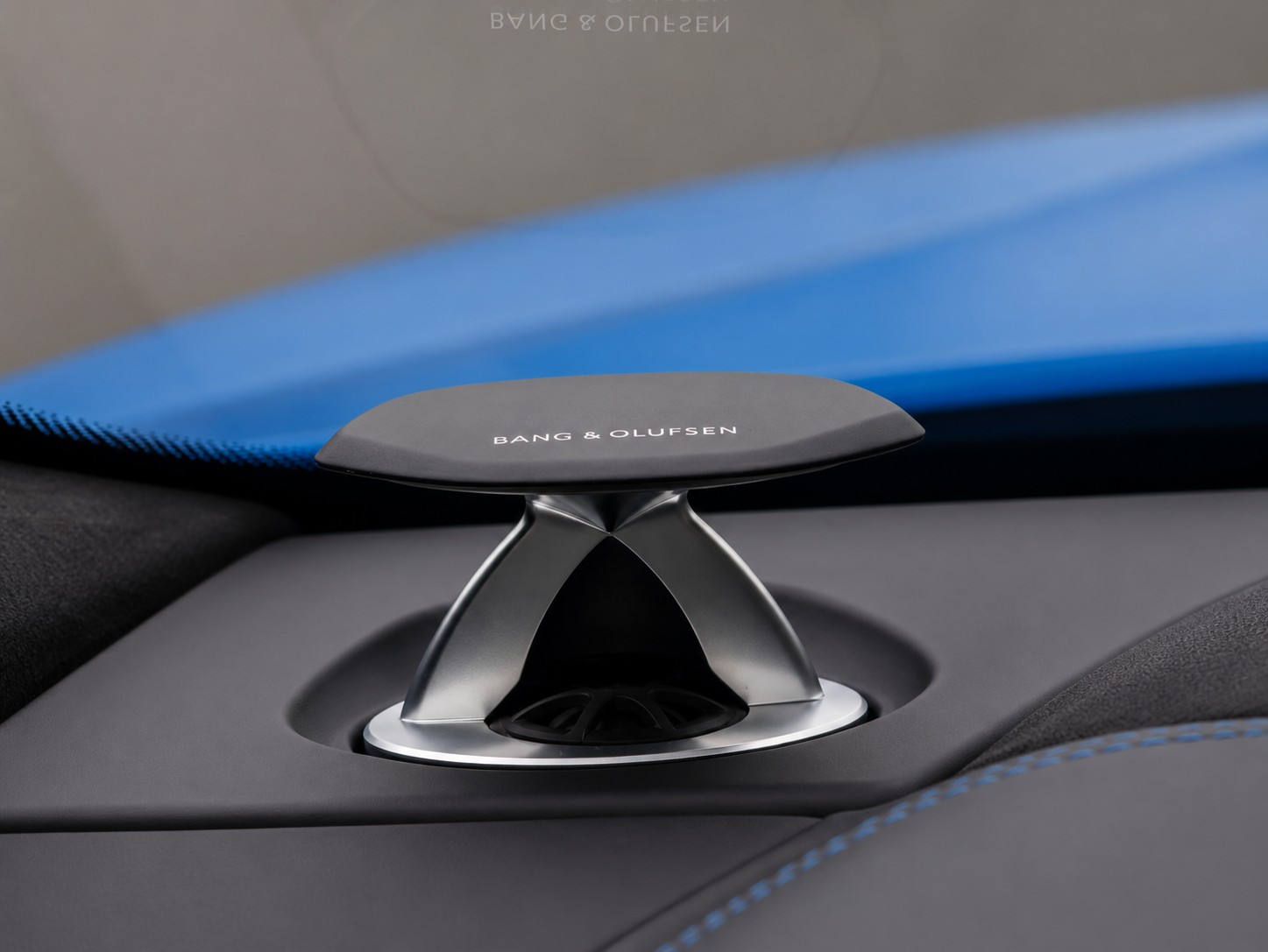 LAMBORGHINI Urus 4.0 S 60 years anniversary-image-19