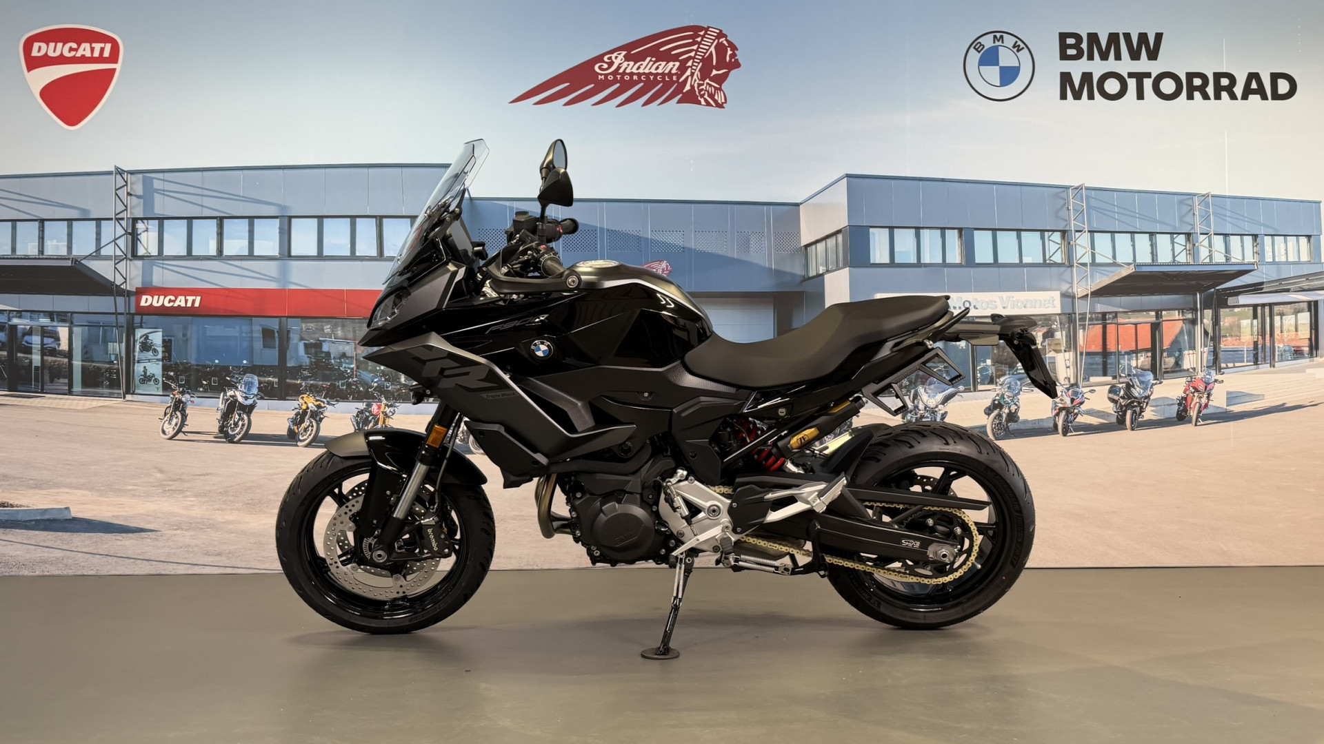BMW F 900 XR A2 Triple Black 35KW / Leasing à partir de 2.9-image-3