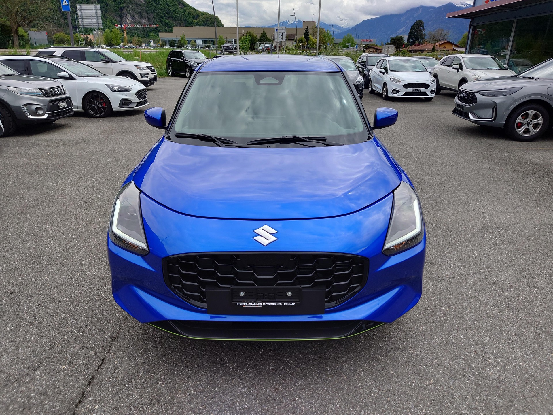 SUZUKI Swift 1.2 1st Edition Hybrid 4x4-image-4