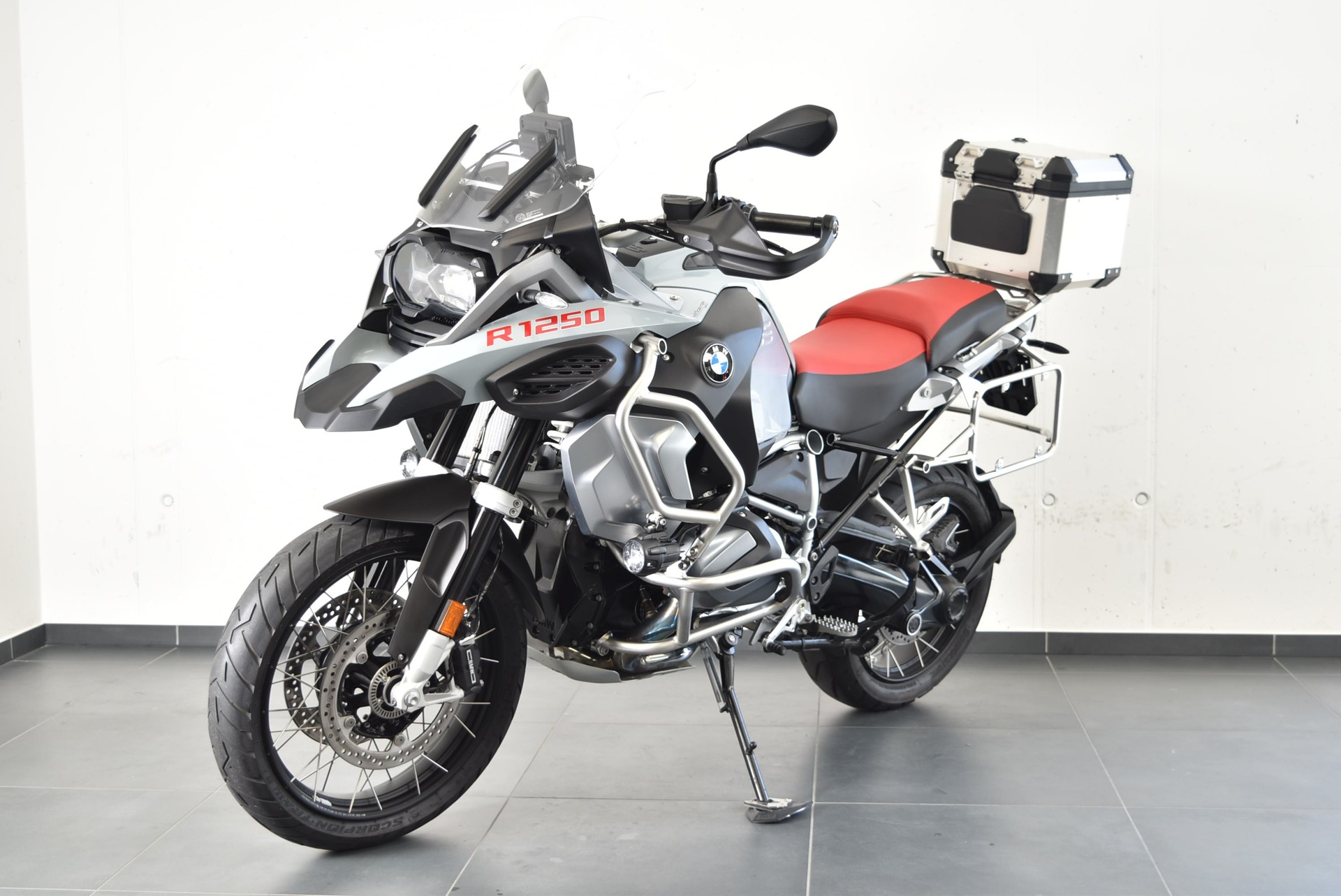 BMW R 1250 GS ADVENTURE-image-1