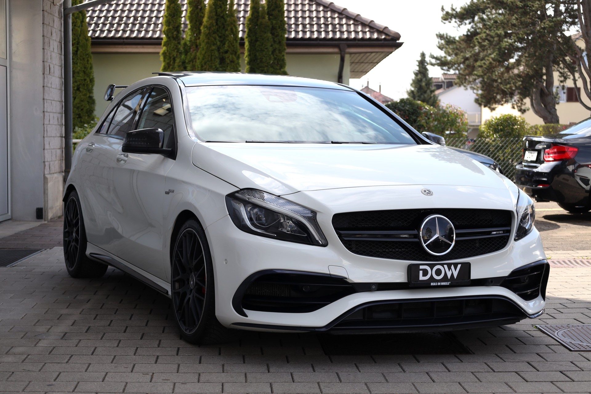 MERCEDES-BENZ A 45 AMG 4Matic Speedshift 7G-DCT-showroom-element-1