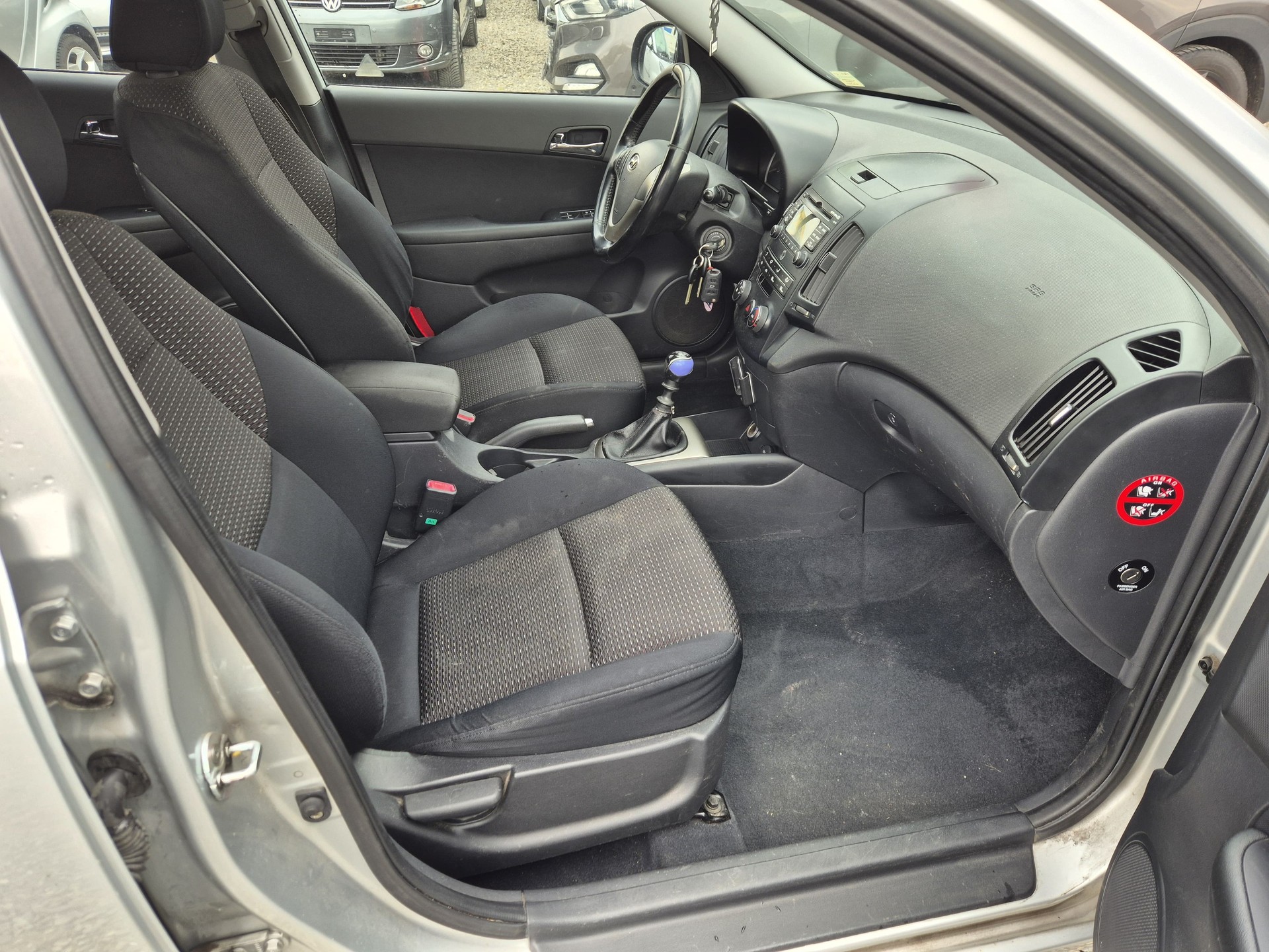 HYUNDAI i30 1.6 CRDi Style-image-7