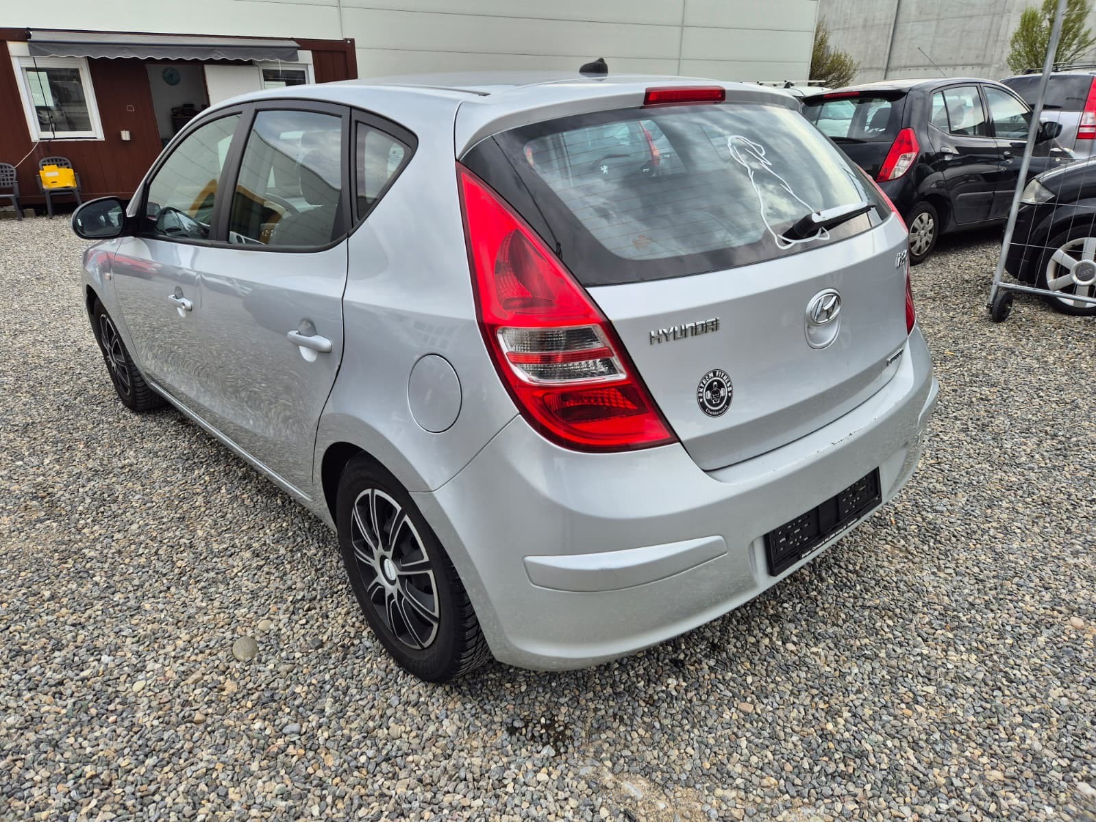 HYUNDAI i30 1.6 CRDi Style-image-11
