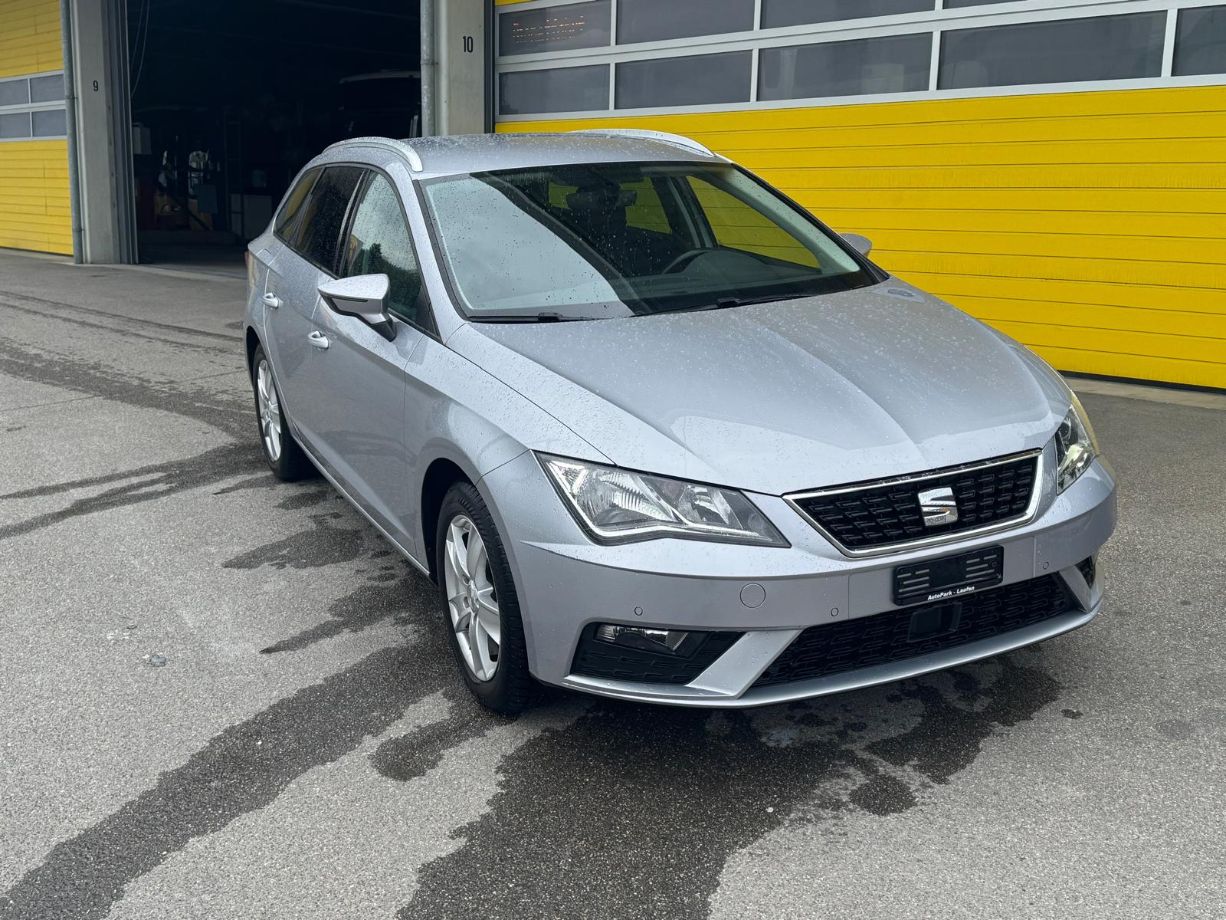 SEAT LEON