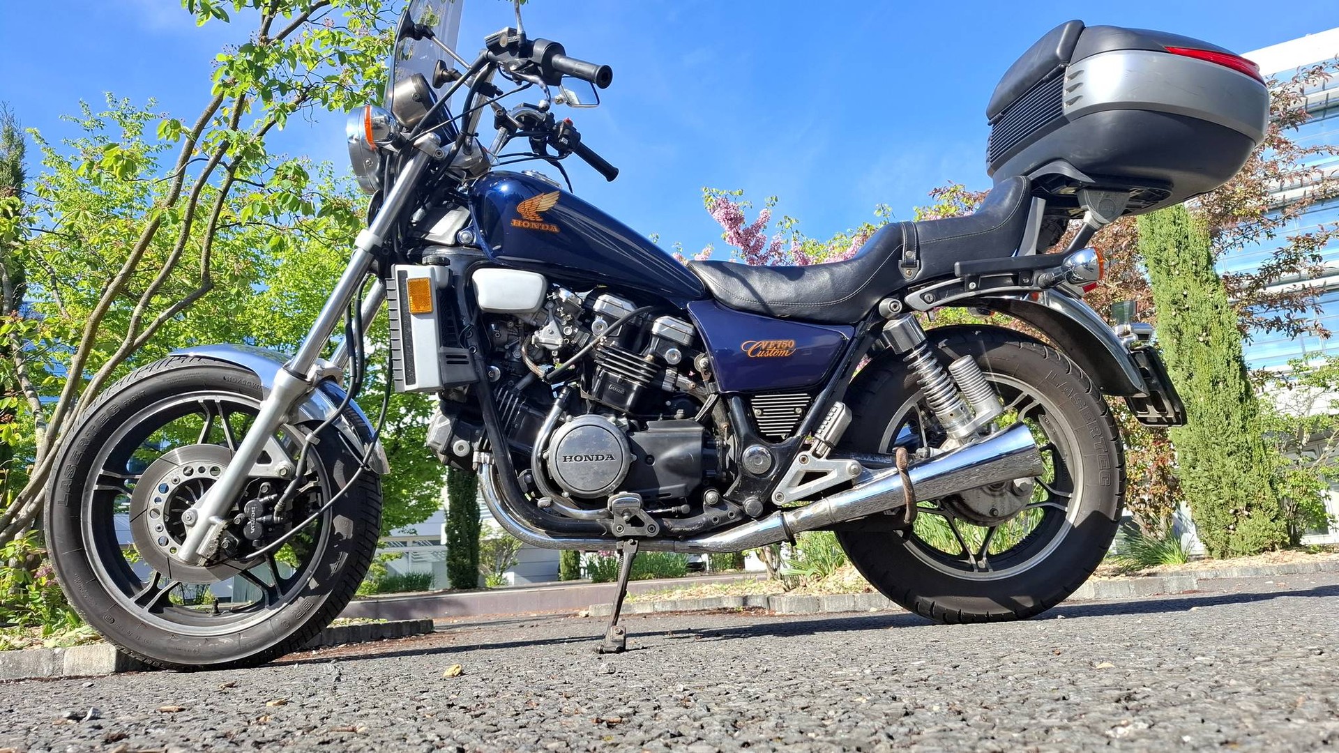 HONDA VF 750 C E-image-5