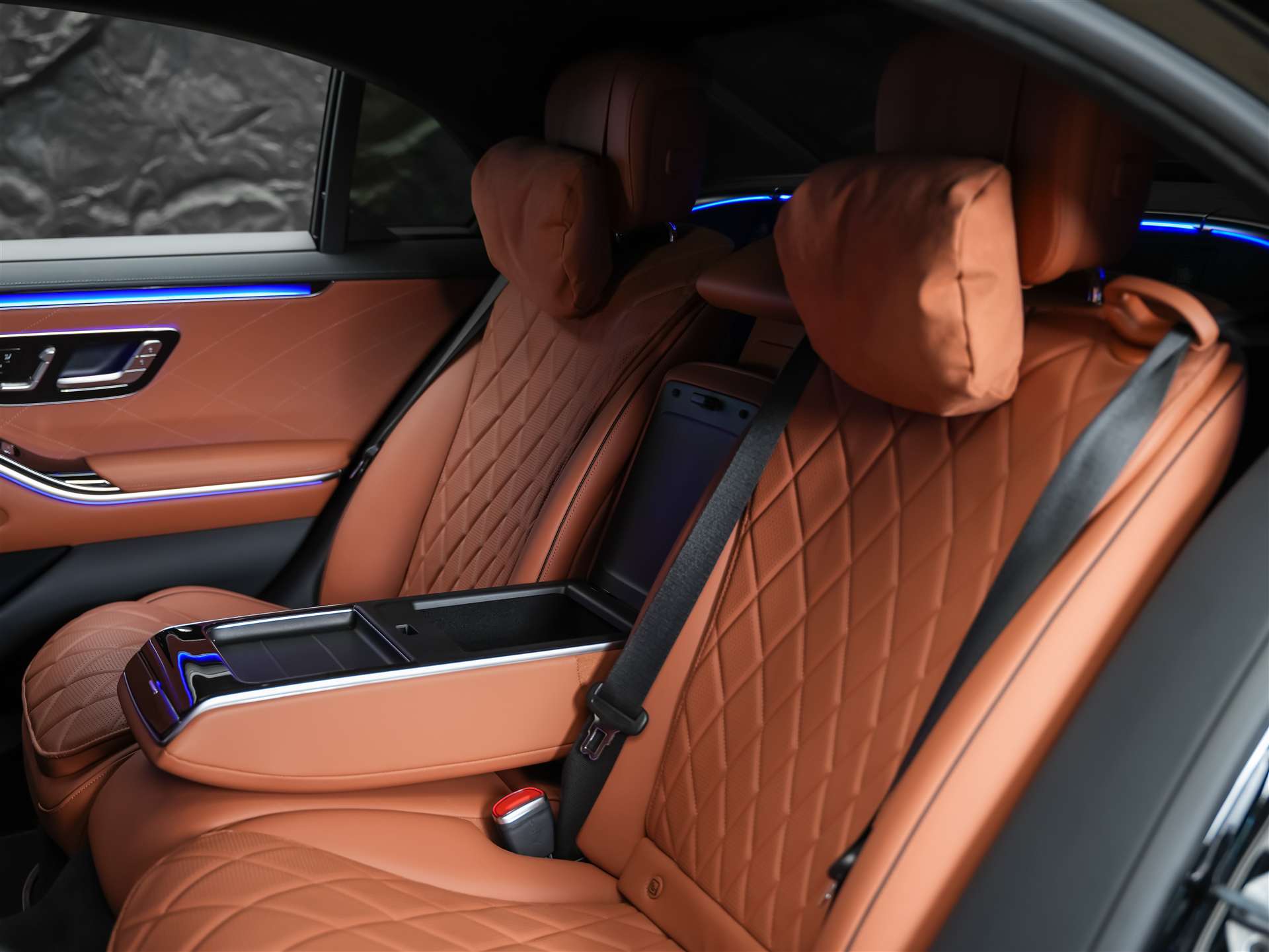 MERCEDES-BENZ S 400 d L 4Matic 9G-Tronic *Maybach*22" Felgen*Chauffeur Paket*-image-11