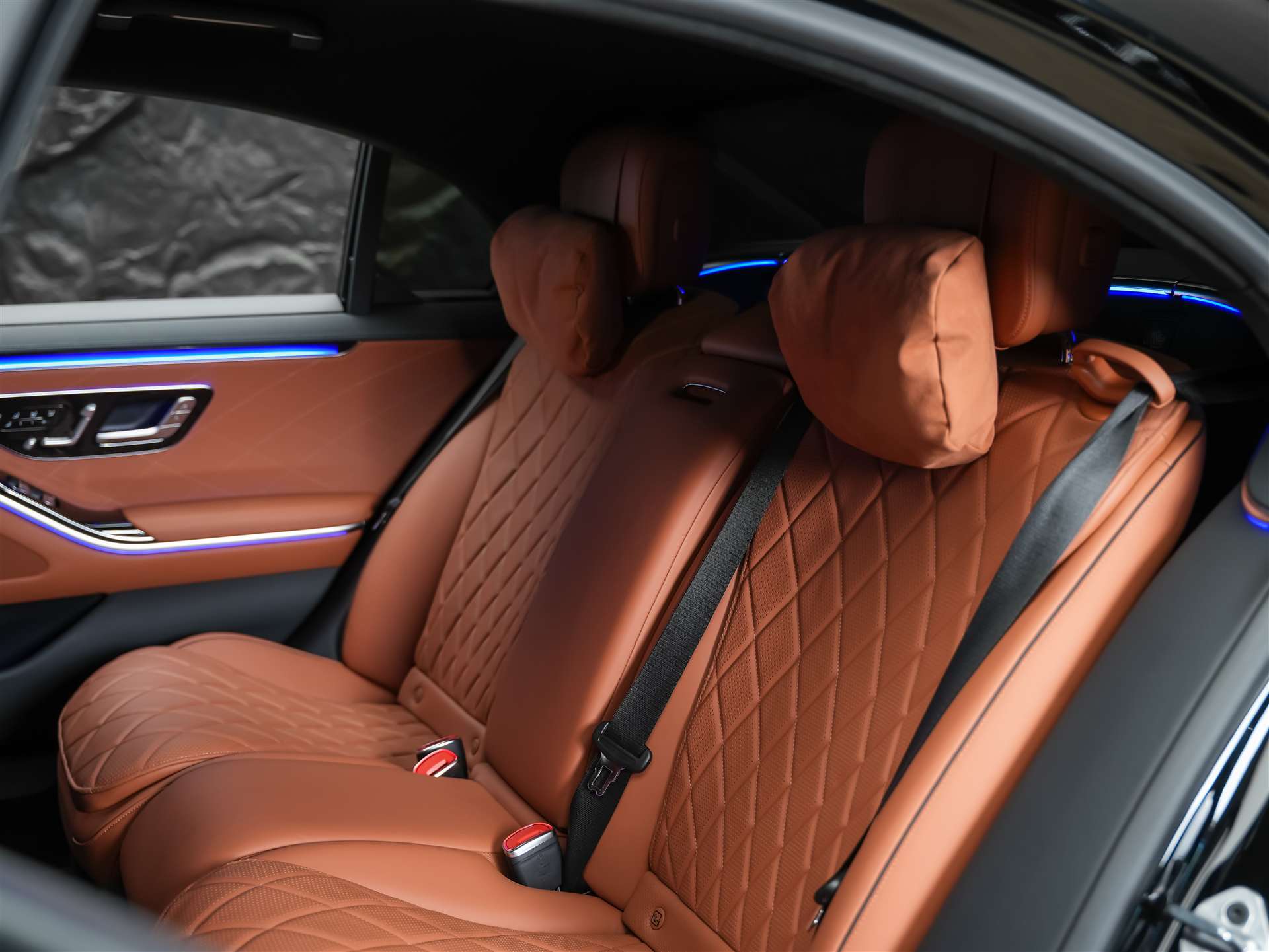 MERCEDES-BENZ S 400 d L 4Matic 9G-Tronic *Maybach*22" Felgen*Chauffeur Paket*-image-10