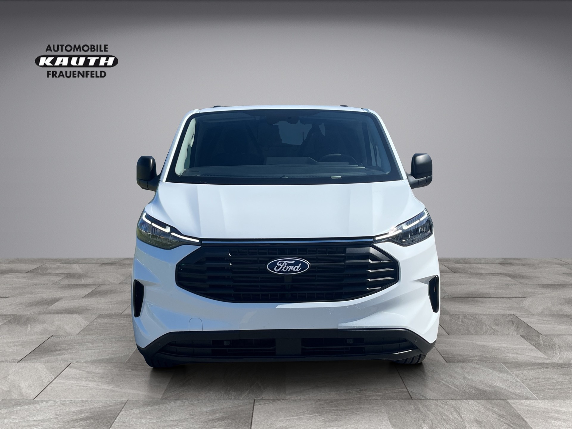 FORD 320 L2H1, Automat, AHK, 2'800 kg. Sitzheizung-showroom-element-3