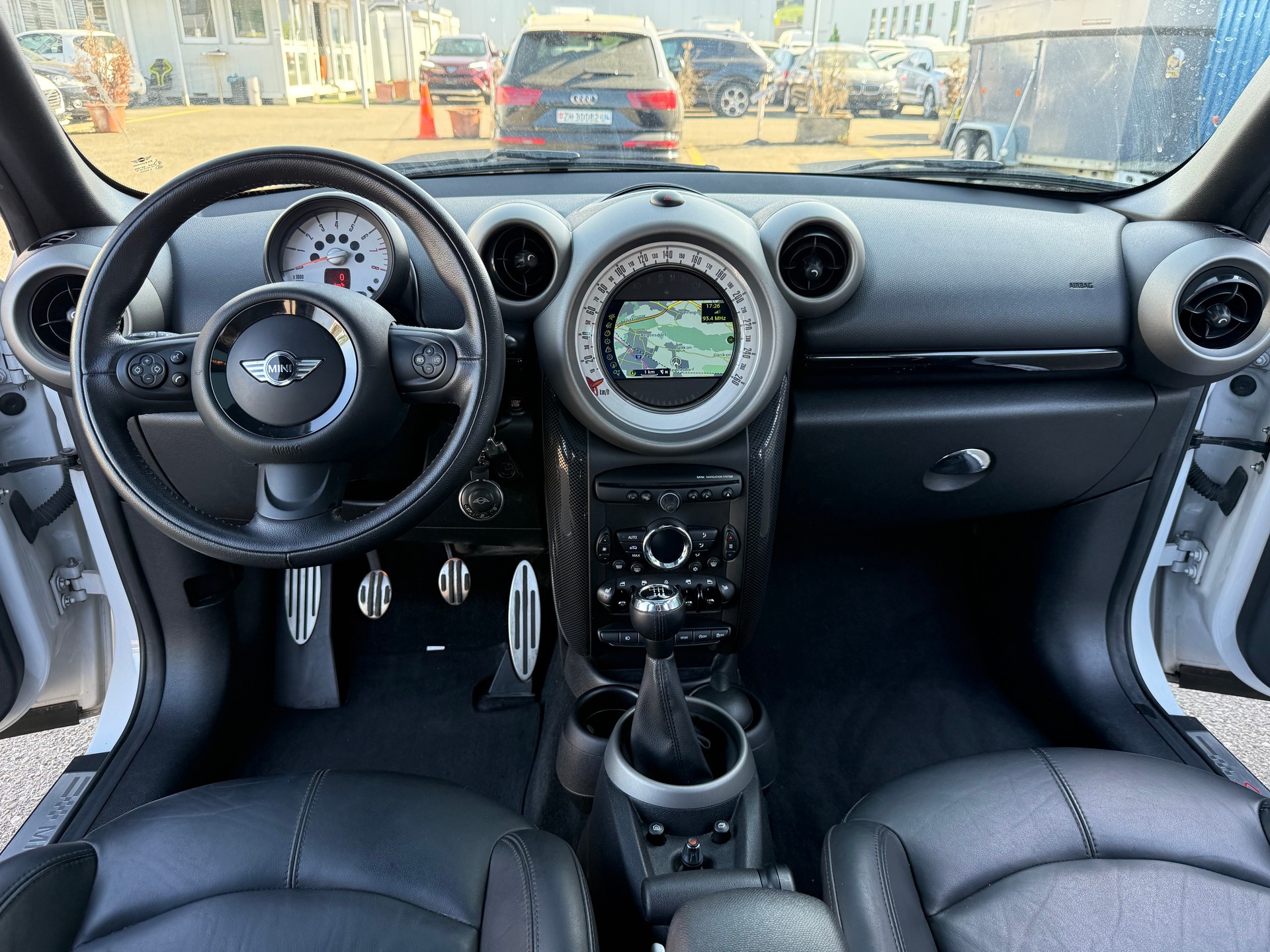 MINI Countryman Cooper S ALL4-image-3