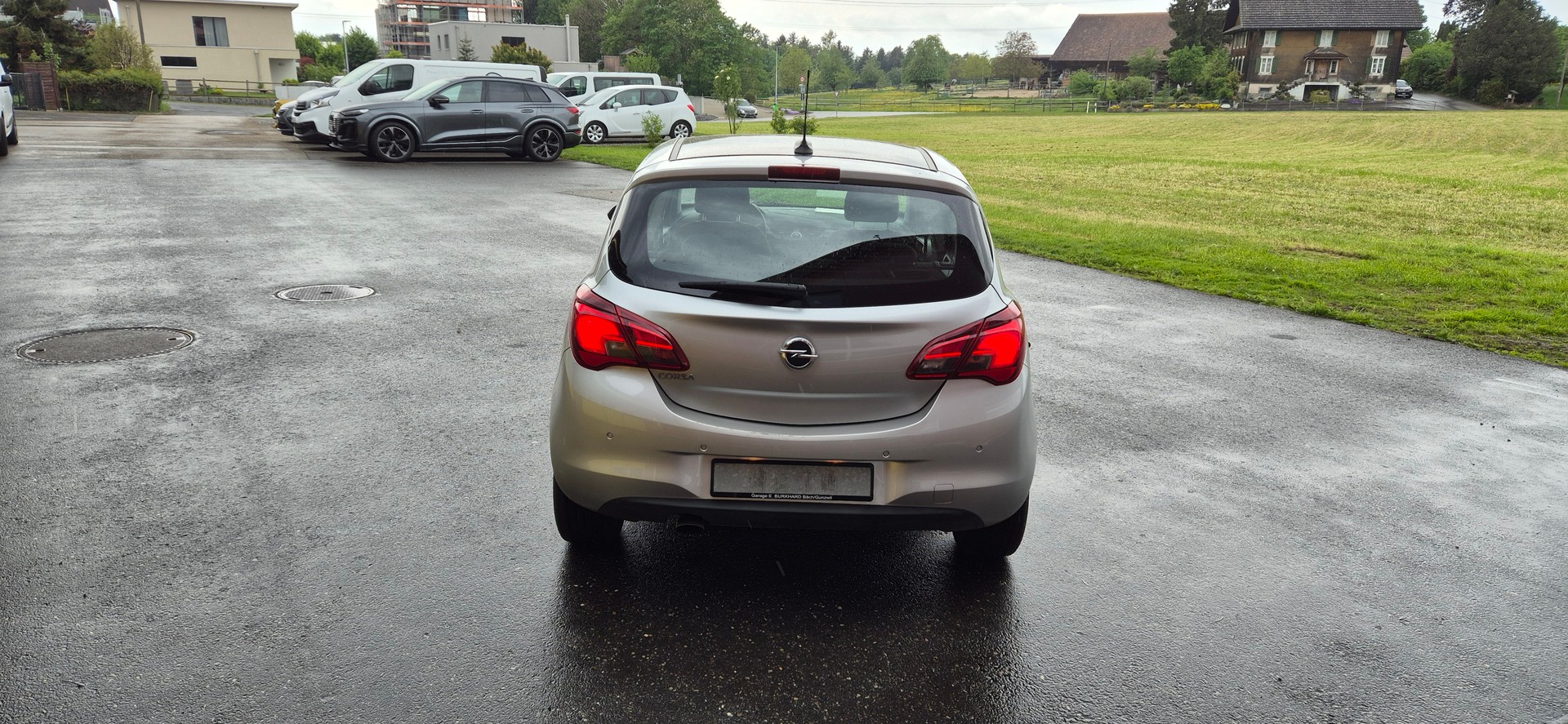 OPEL Corsa 1.4 EcoTec 120 Years Edition-image-4