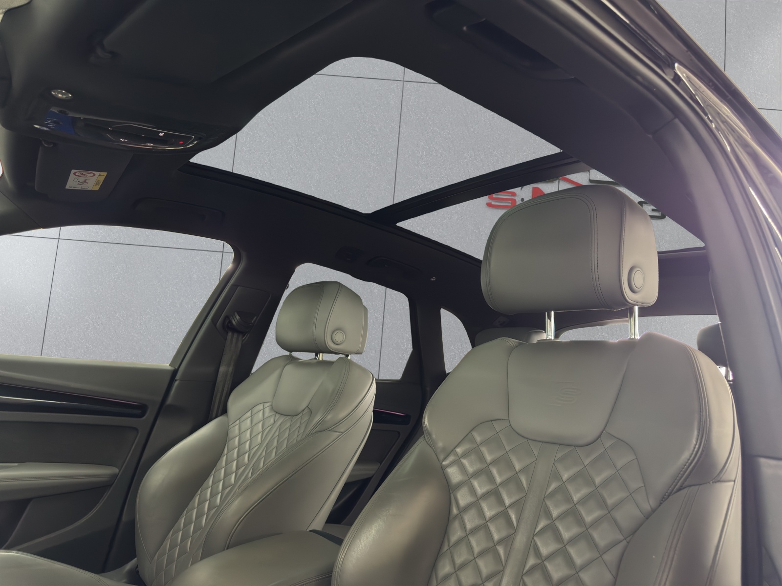 AUDI SQ5 3.0 TFSI quattro S-tronic-image-15