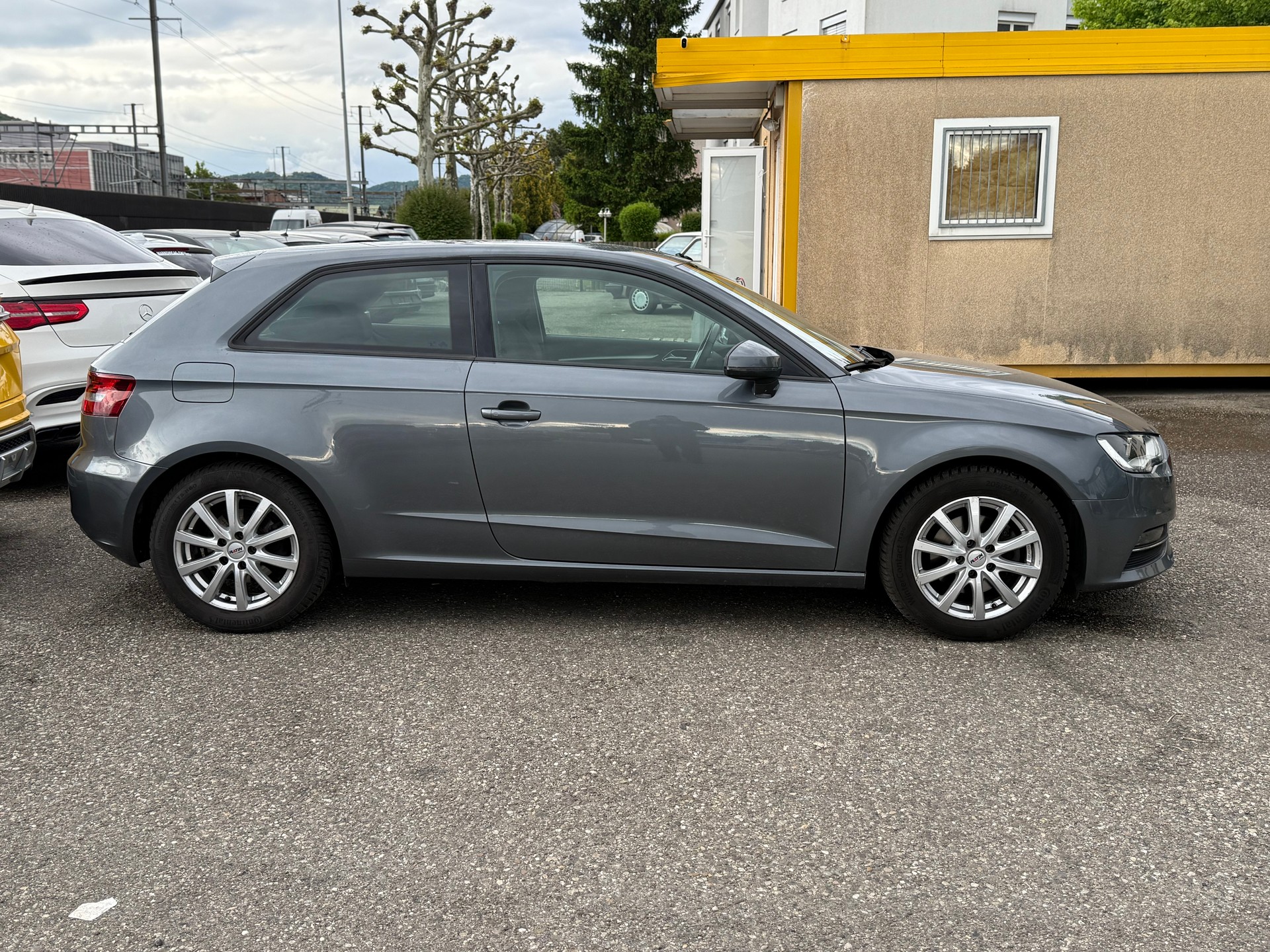 AUDI A3 1.4 TFSI Ambiente-image-3