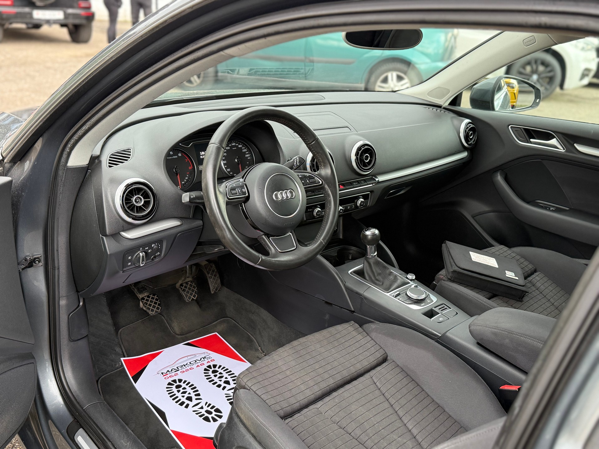 AUDI A3 1.4 TFSI Ambiente-image-5