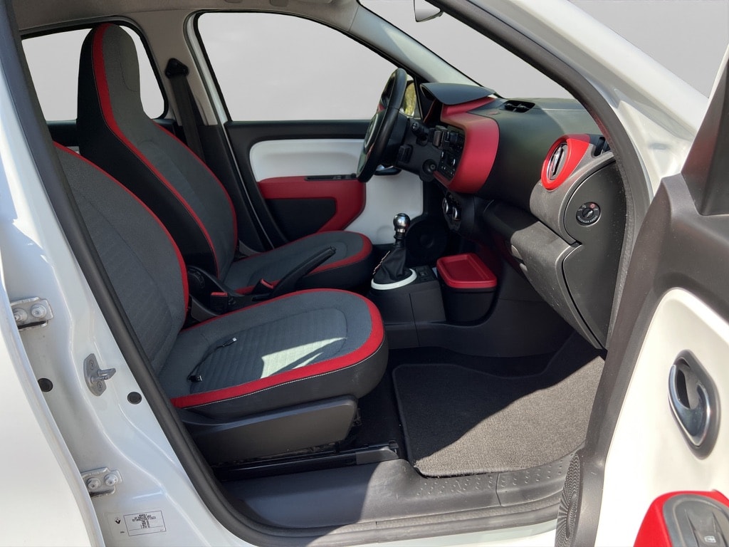 RENAULT Twingo 0.9 Intens-image-12