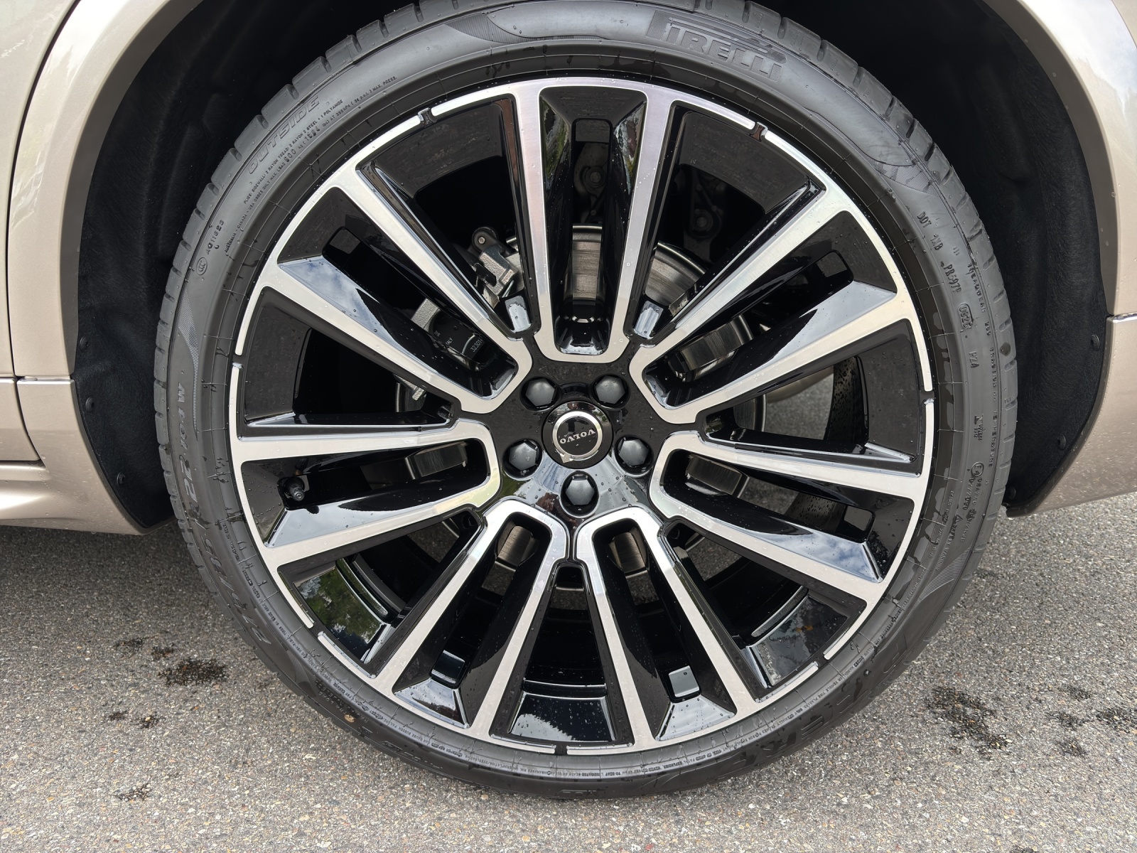 VOLVO XC90 2.0 T8 TE XCLUSIVE Edition Dark eAWD-image-15