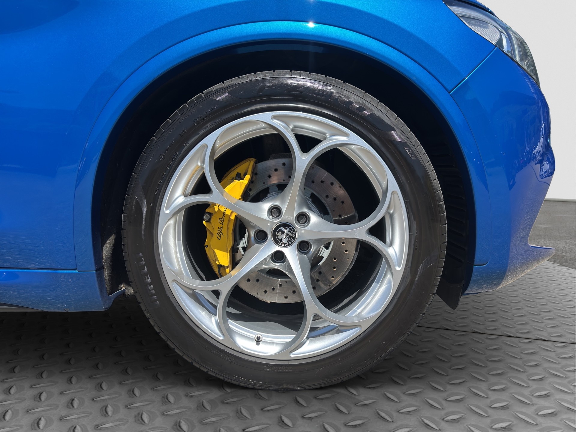 ALFA ROMEO Stelvio 2.9 V6 Quadrifoglio Q4 Automatic-image-23