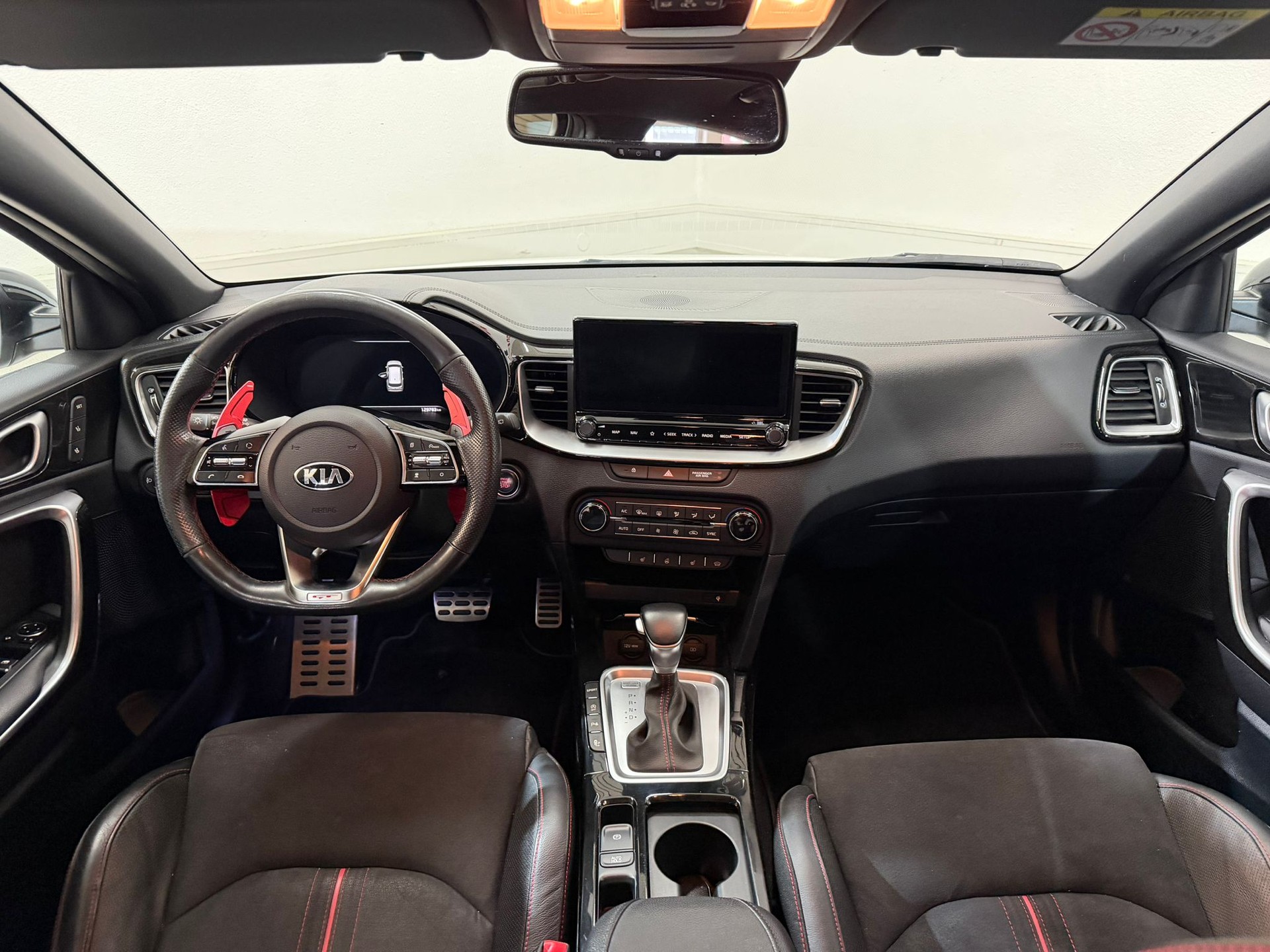KIA Ceed 1.6 T-GDi GT DCT-image-6