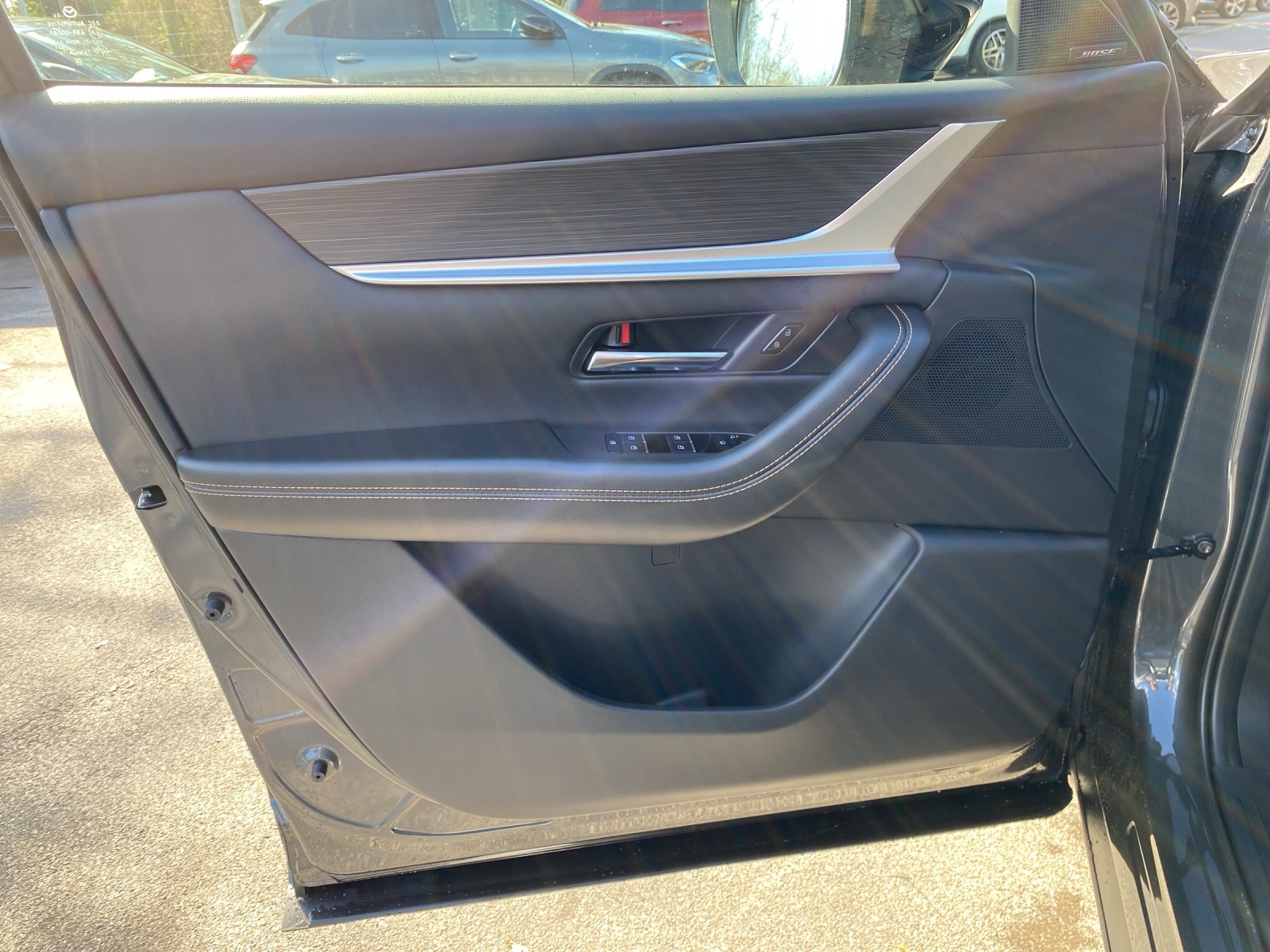 MAZDA CX-60 e-Skyactiv PHEV 327 AWD Homura-image-5