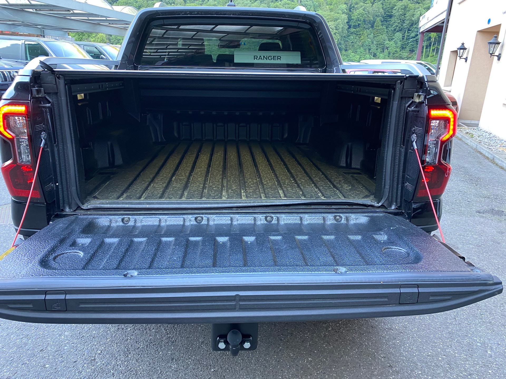 FORD Ranger Wildtrak 3.0 Eco Blue e-4WD Automat-image-6