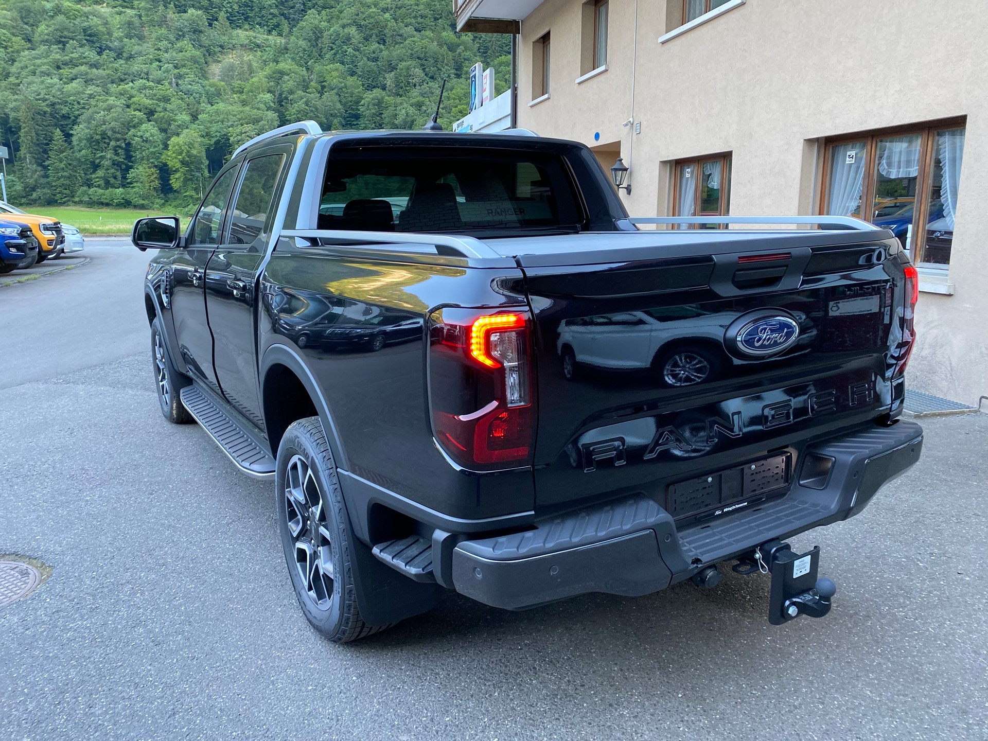 FORD Ranger Wildtrak 3.0 Eco Blue e-4WD Automat-image-8