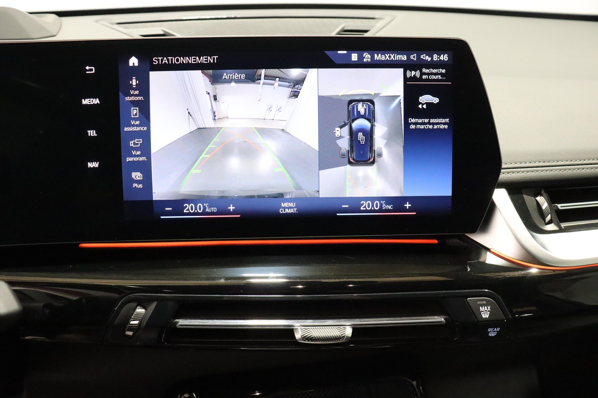 BMW X1 20i sDrive paddles-image-20