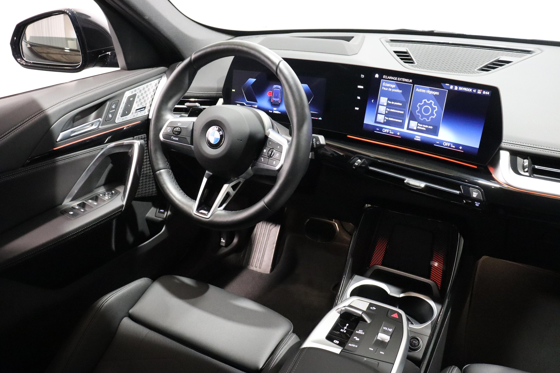 BMW X1 20i sDrive paddles-image-5