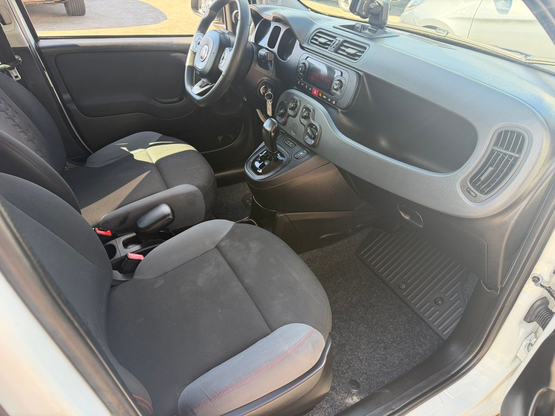 FIAT Panda 0.9 Twinair Turbo Easy MTA-image-4